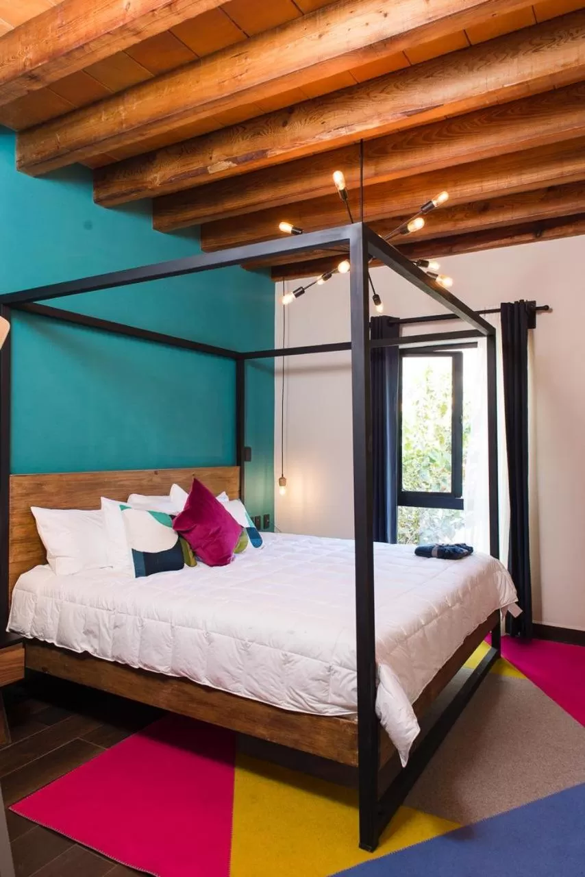 Bed in Antigua Trece Hotel Fusión & SPA