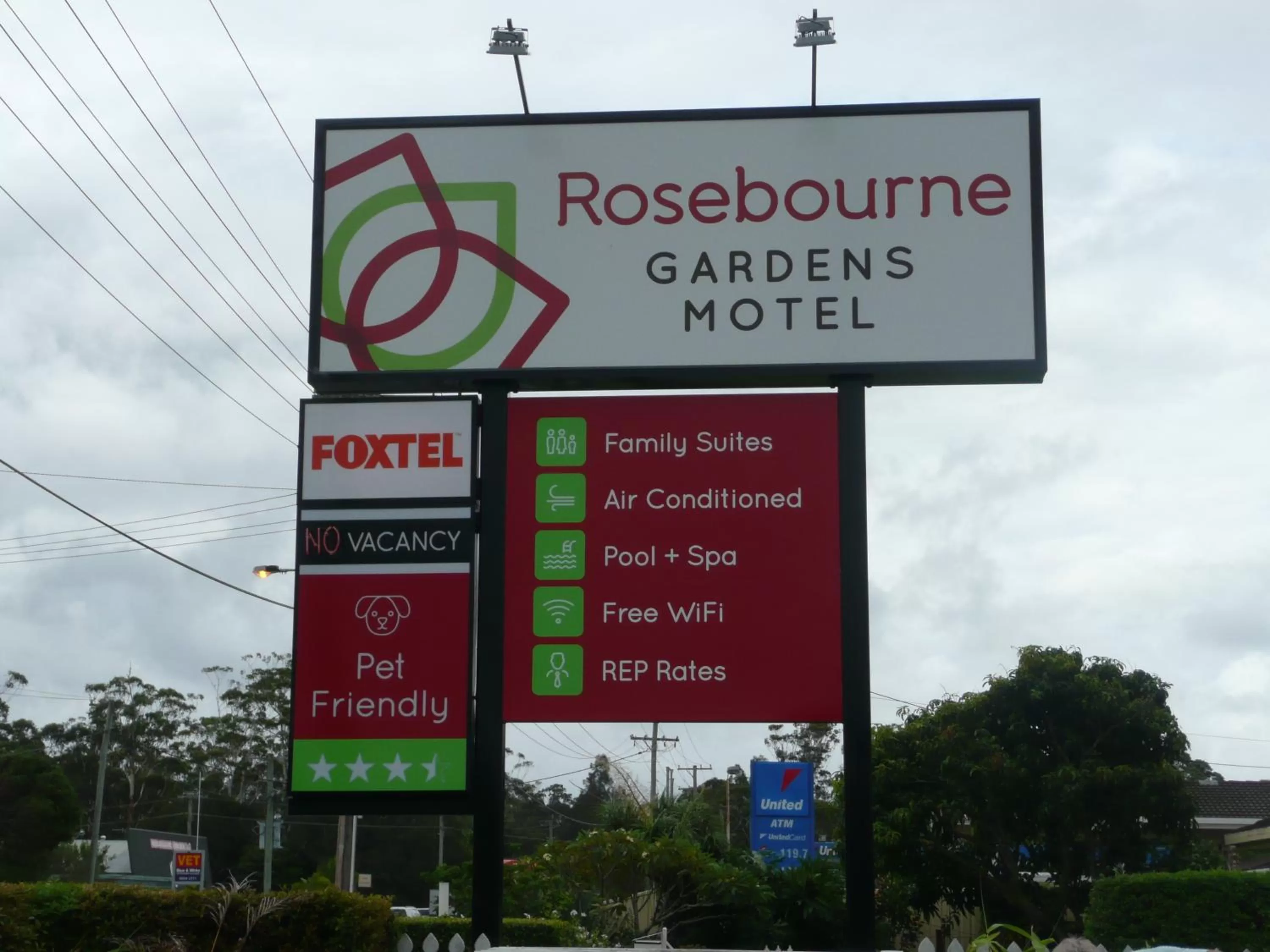 Day in Rosebourne Gardens Motel