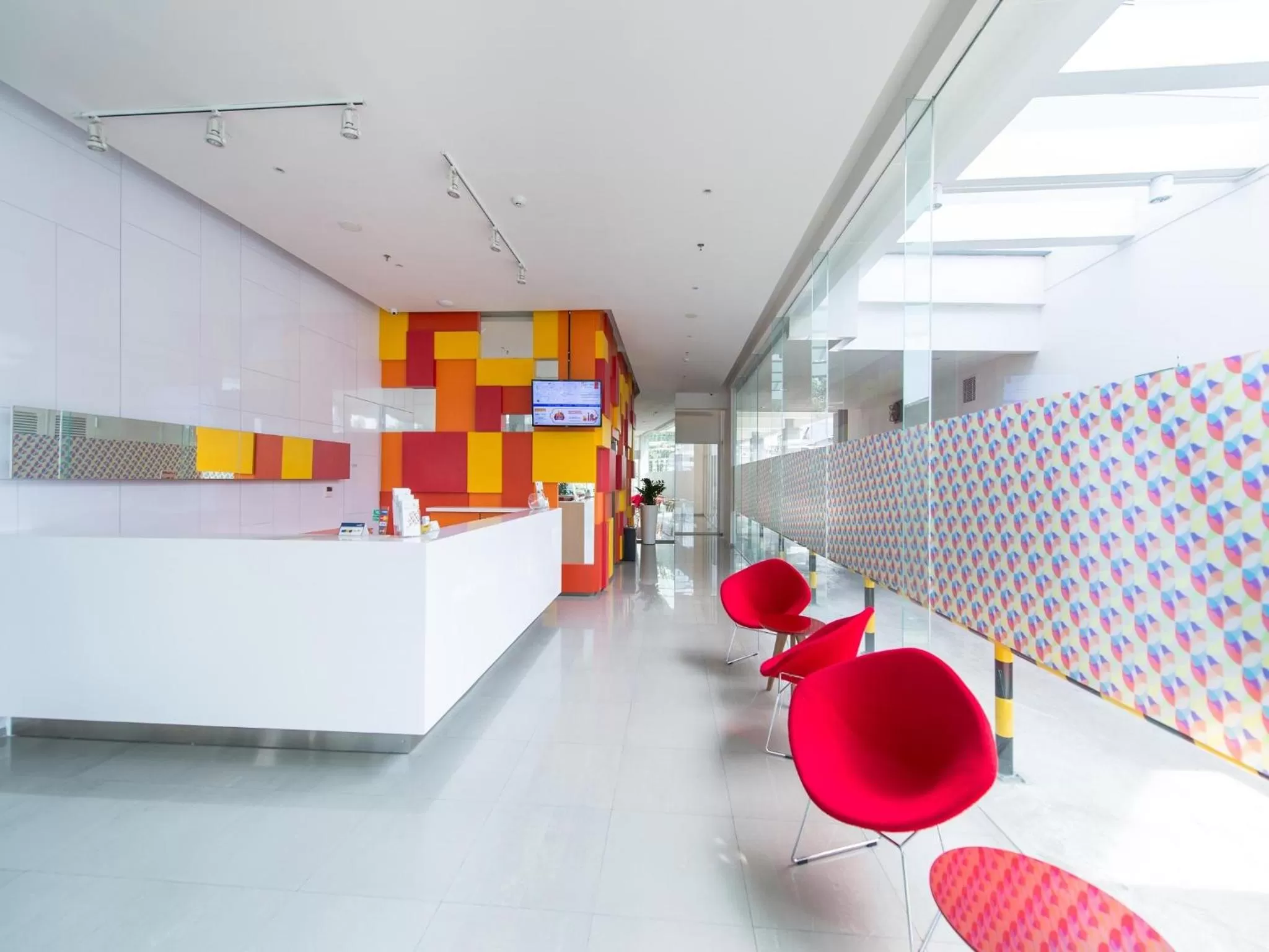 Lobby or reception in Zuri Express Mangga Dua