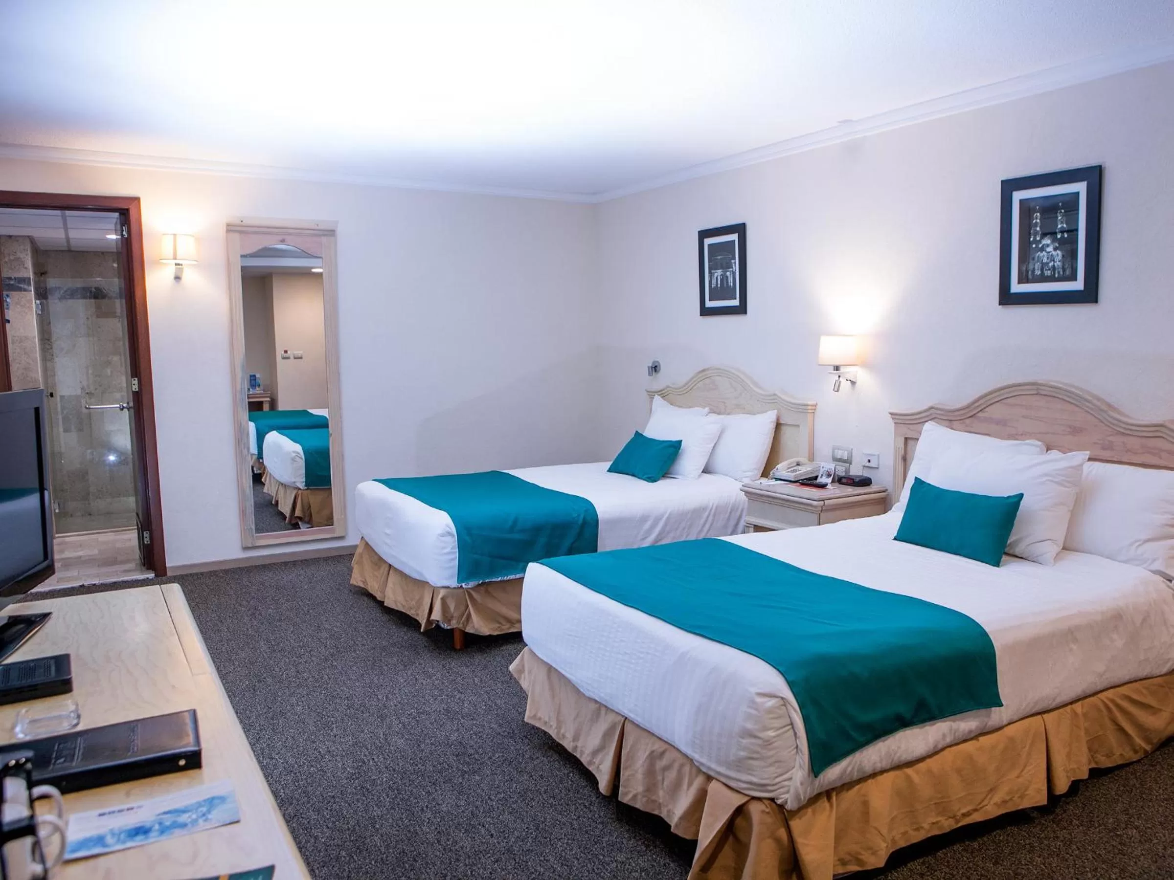 Bed in Quality Inn Aguascalientes