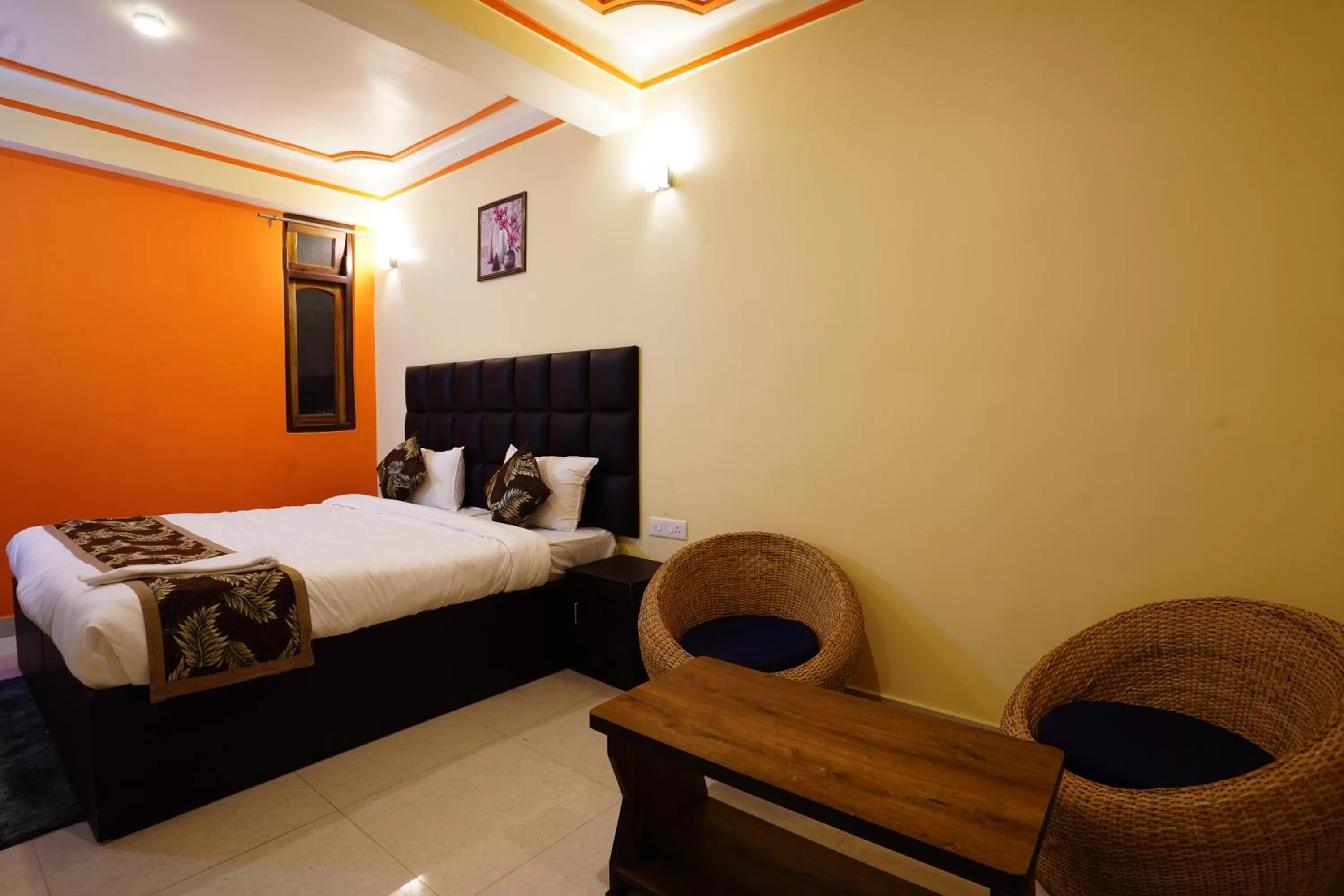 Bed in Hotel White Lotus Gangtok