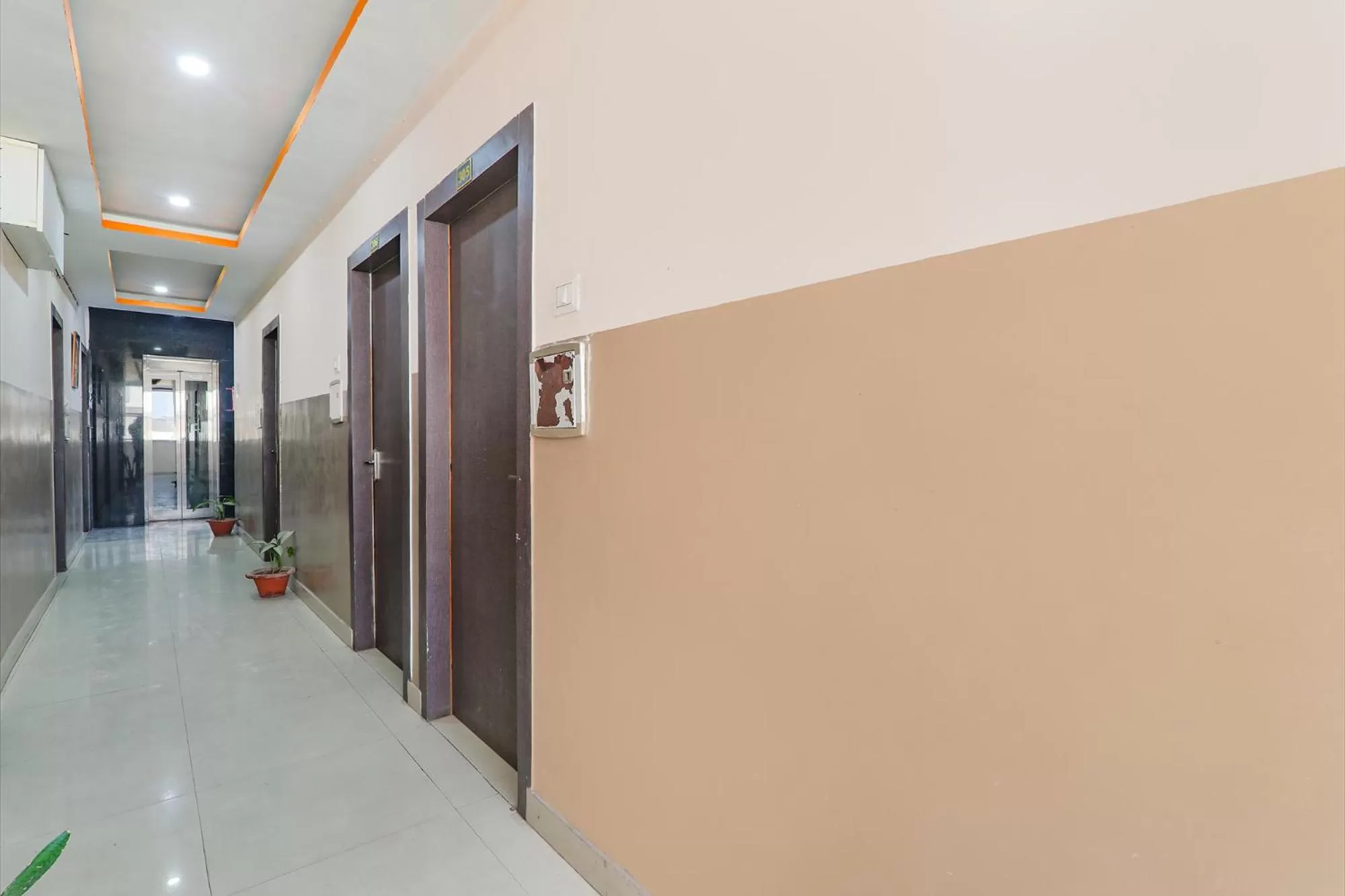 Lobby or reception in FabHotel Vinayaka