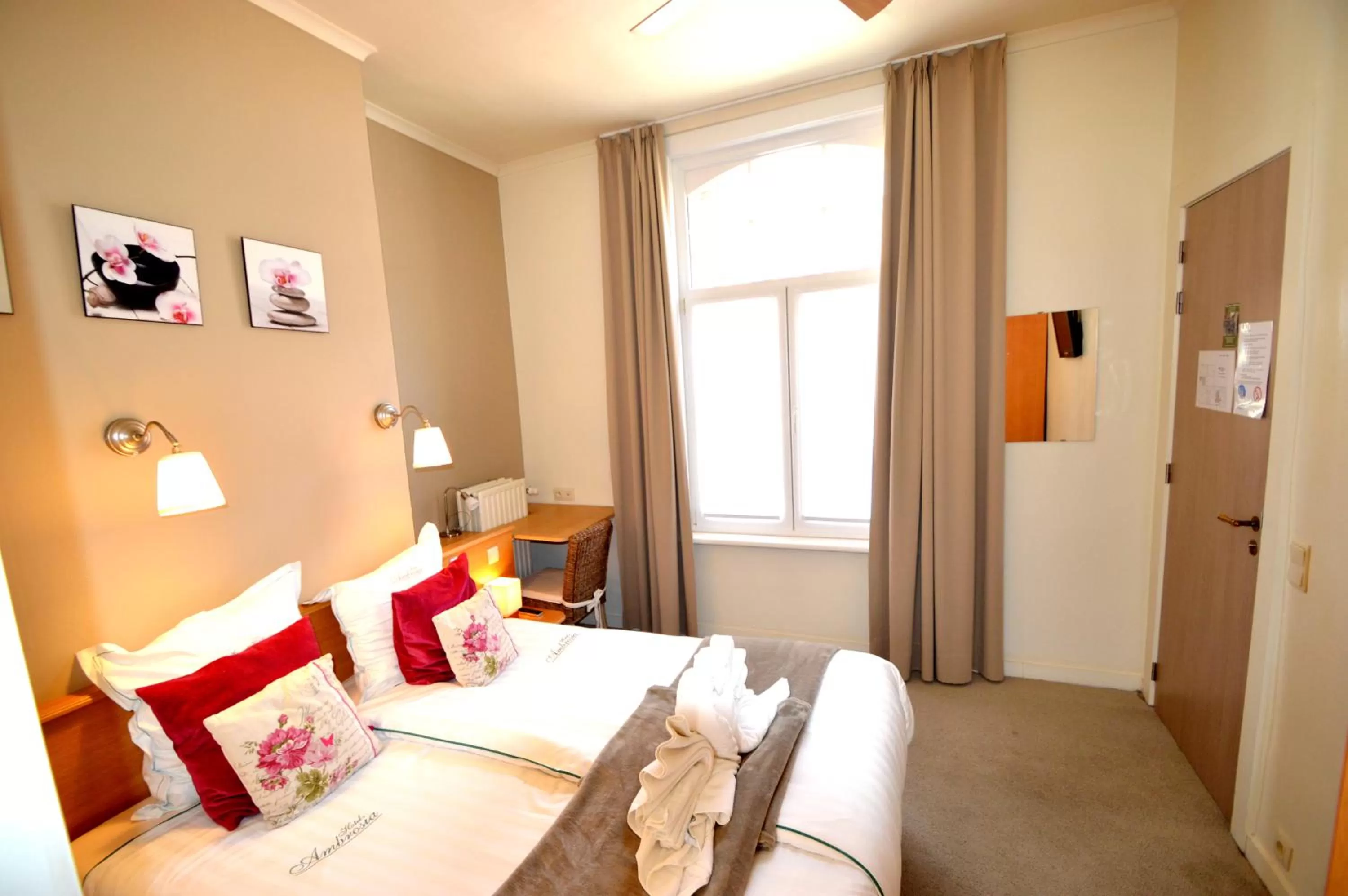 Bed in Hotel Ambrosia