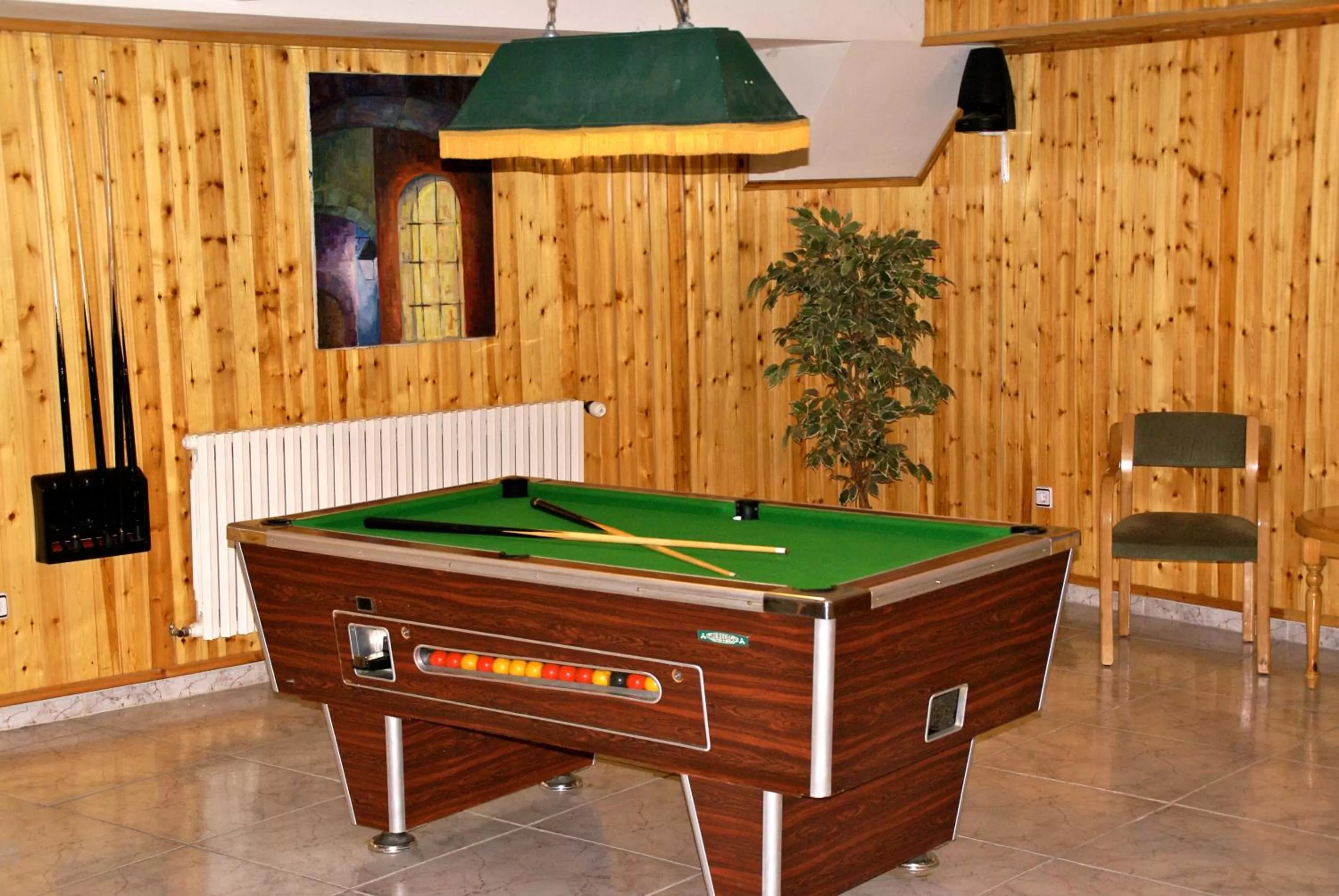 Children play ground in Hotel L’Ermita B&B