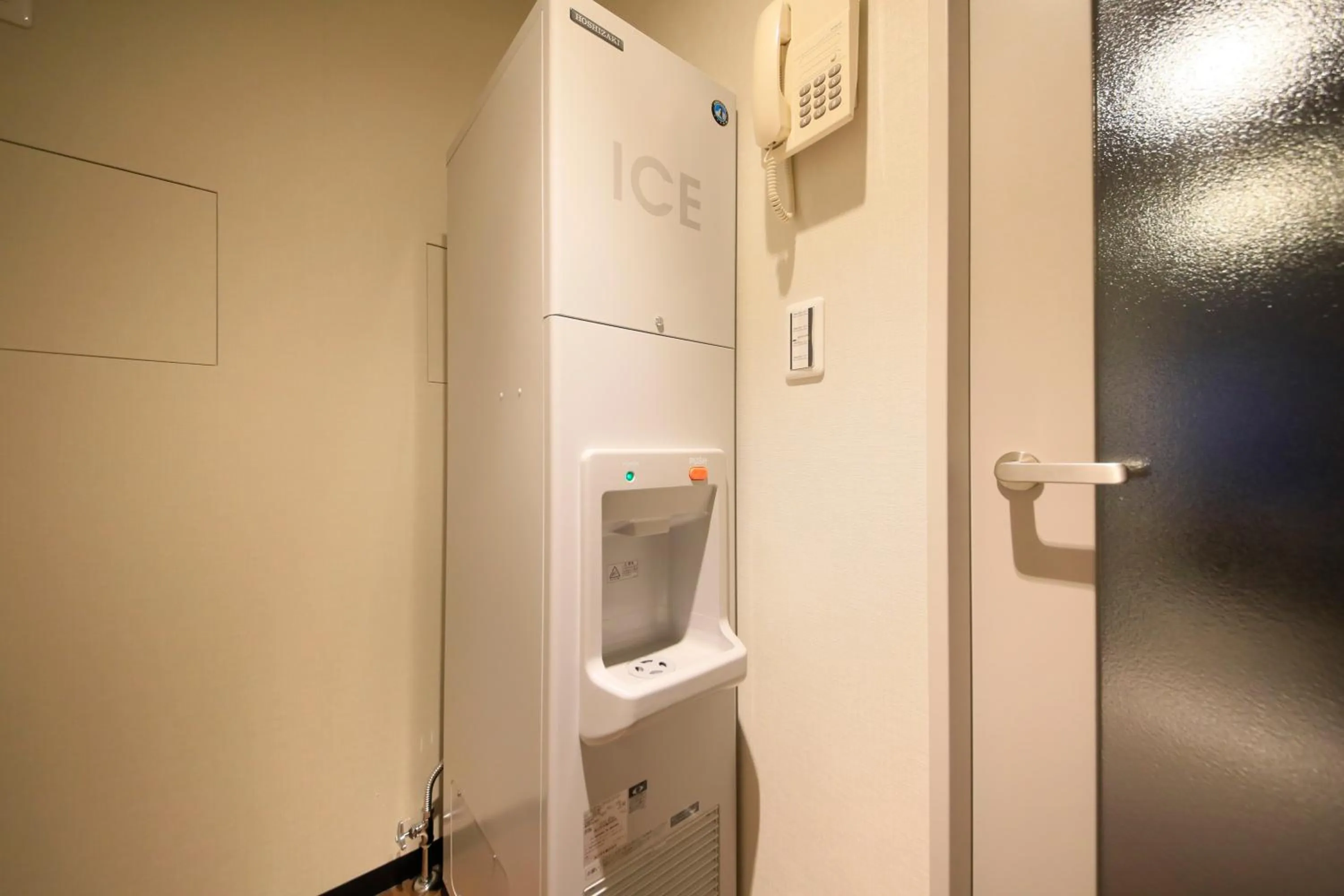 Area and facilities in The Hedistar Hotel Kyoto Nijo Comic & Books