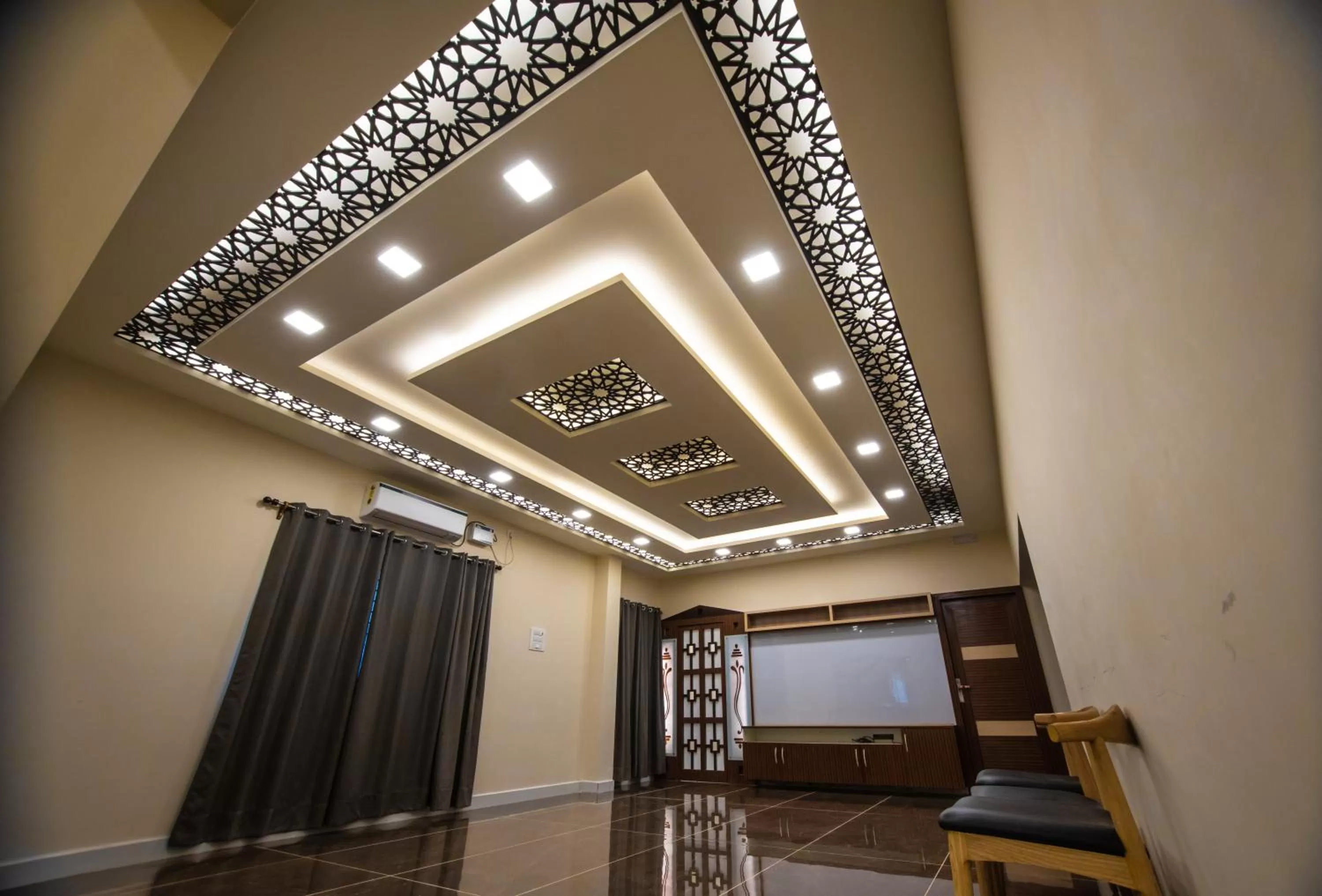 Hotel RK - Temple Stay