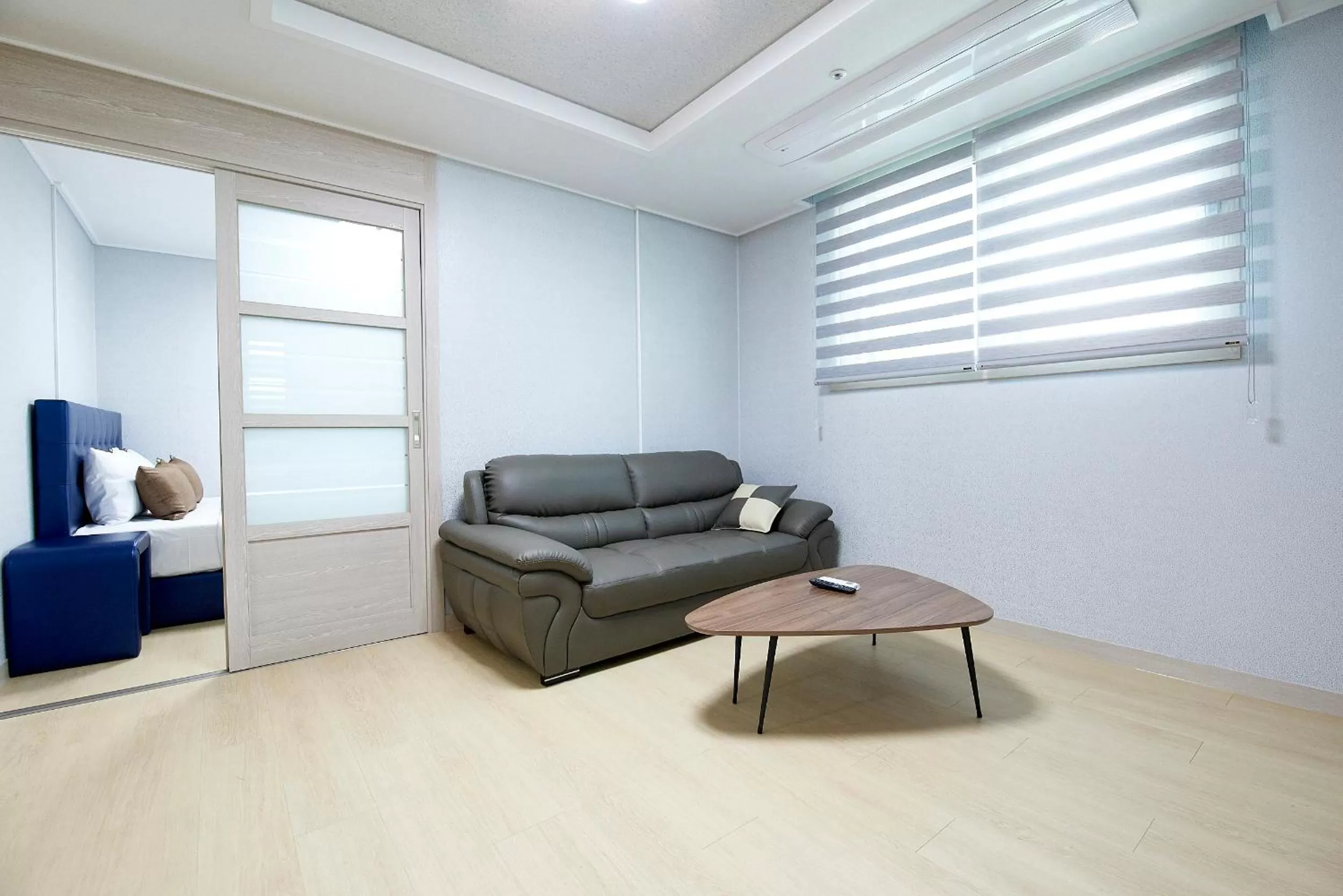 Seating Area in The Port Hotel Busan