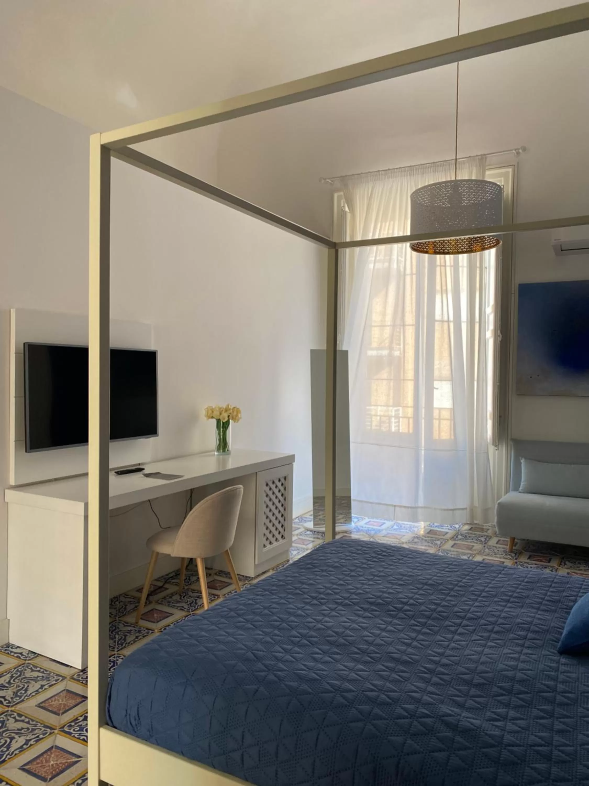 TV and multimedia, Bed in B&B Palazzo Corselli