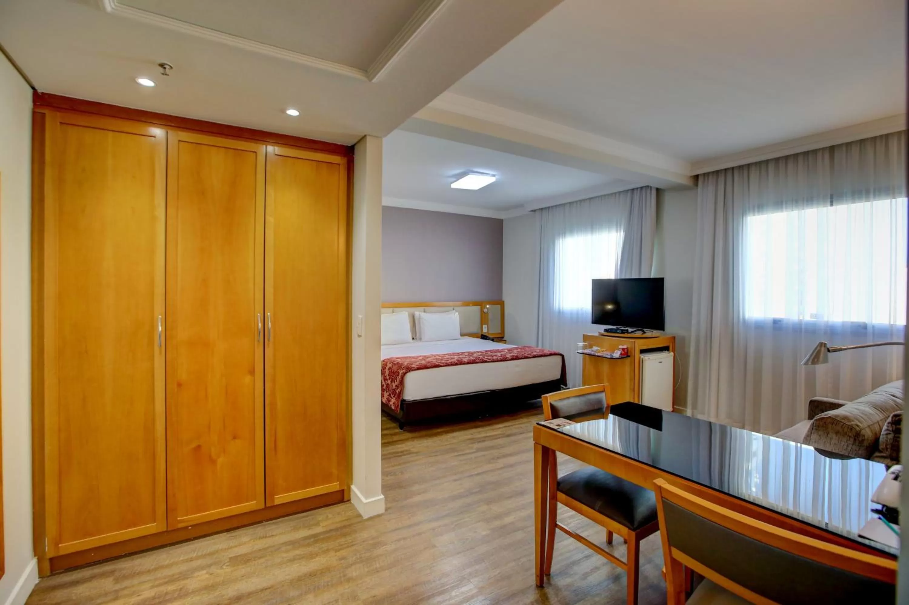 TV and multimedia, Bed in Quality Suítes Oscar Freire