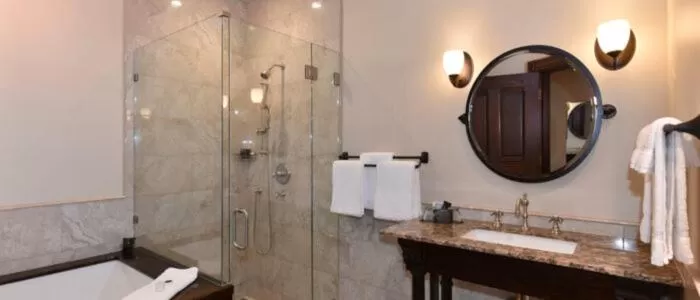 Bathroom in Blackbird Inn