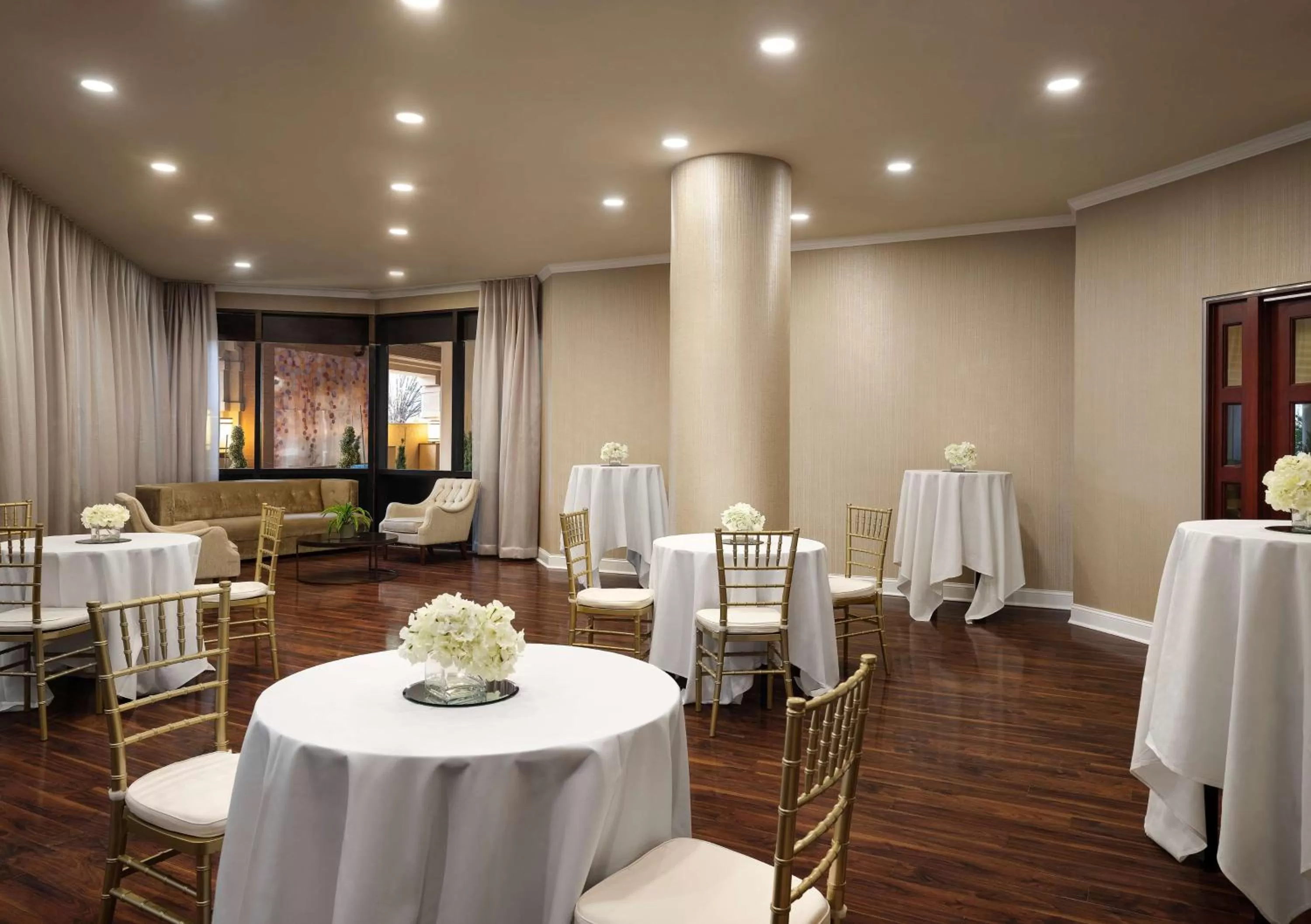 Meeting/conference room in Hilton Arlington