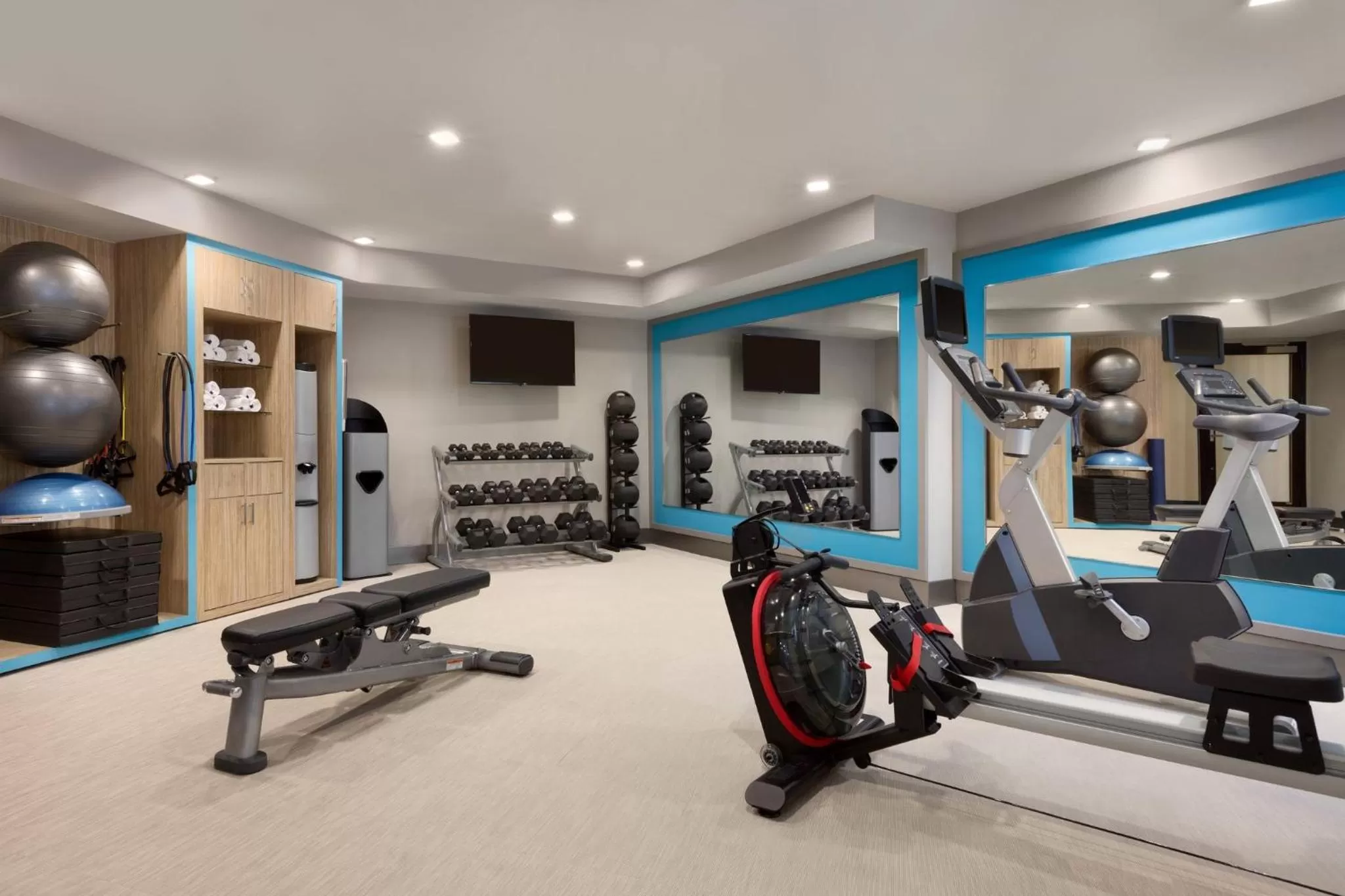 Fitness centre/facilities in Crowne Plaza Hotel Philadelphia - King of Prussia by IHG