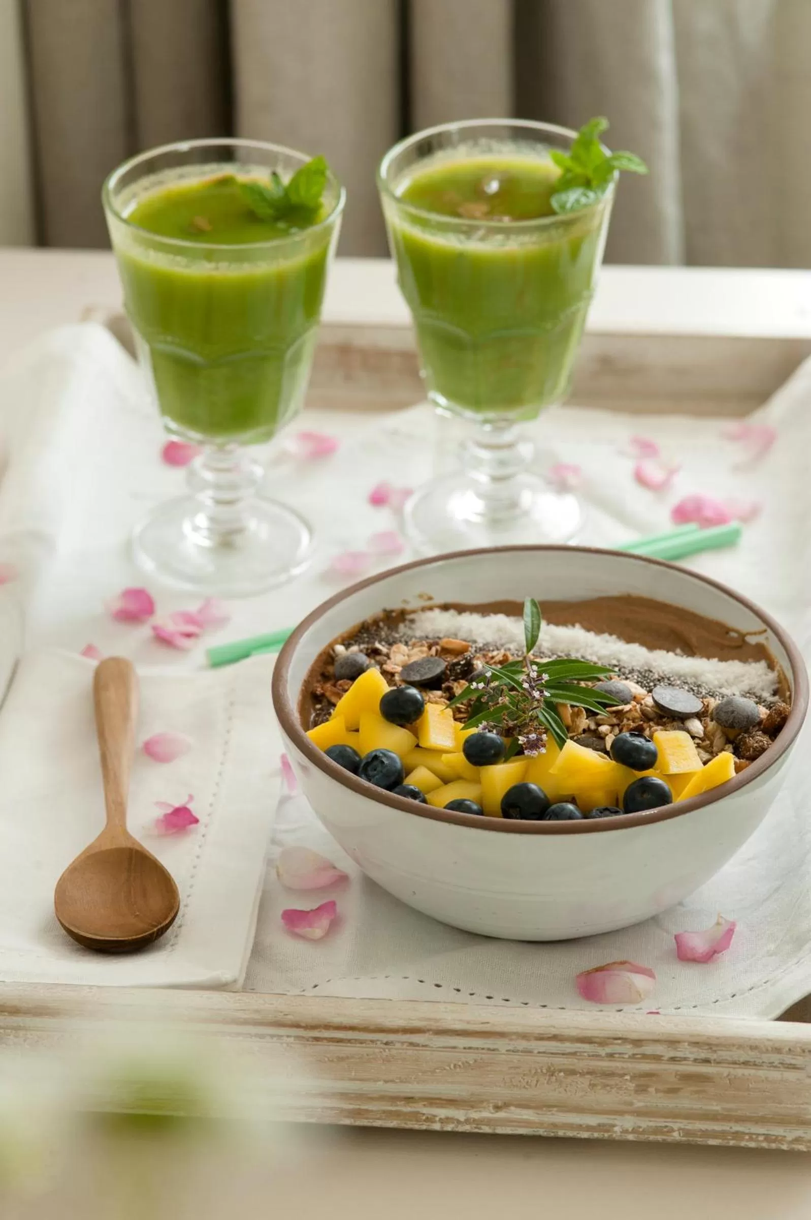 Food and drinks in Arkhé Hotel Boutique Pals