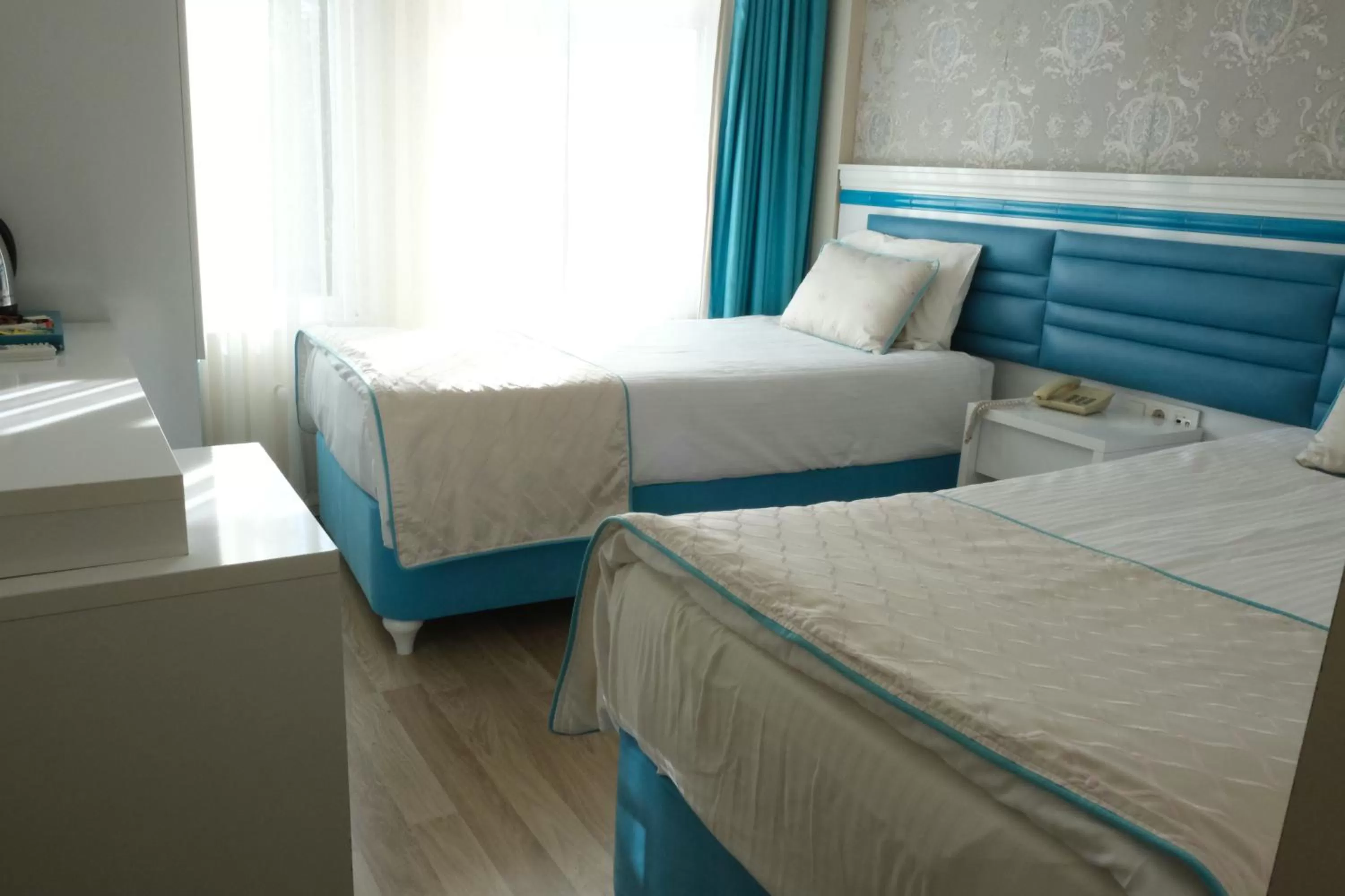 Photo of the whole room, Bed in Star Holiday Hotel