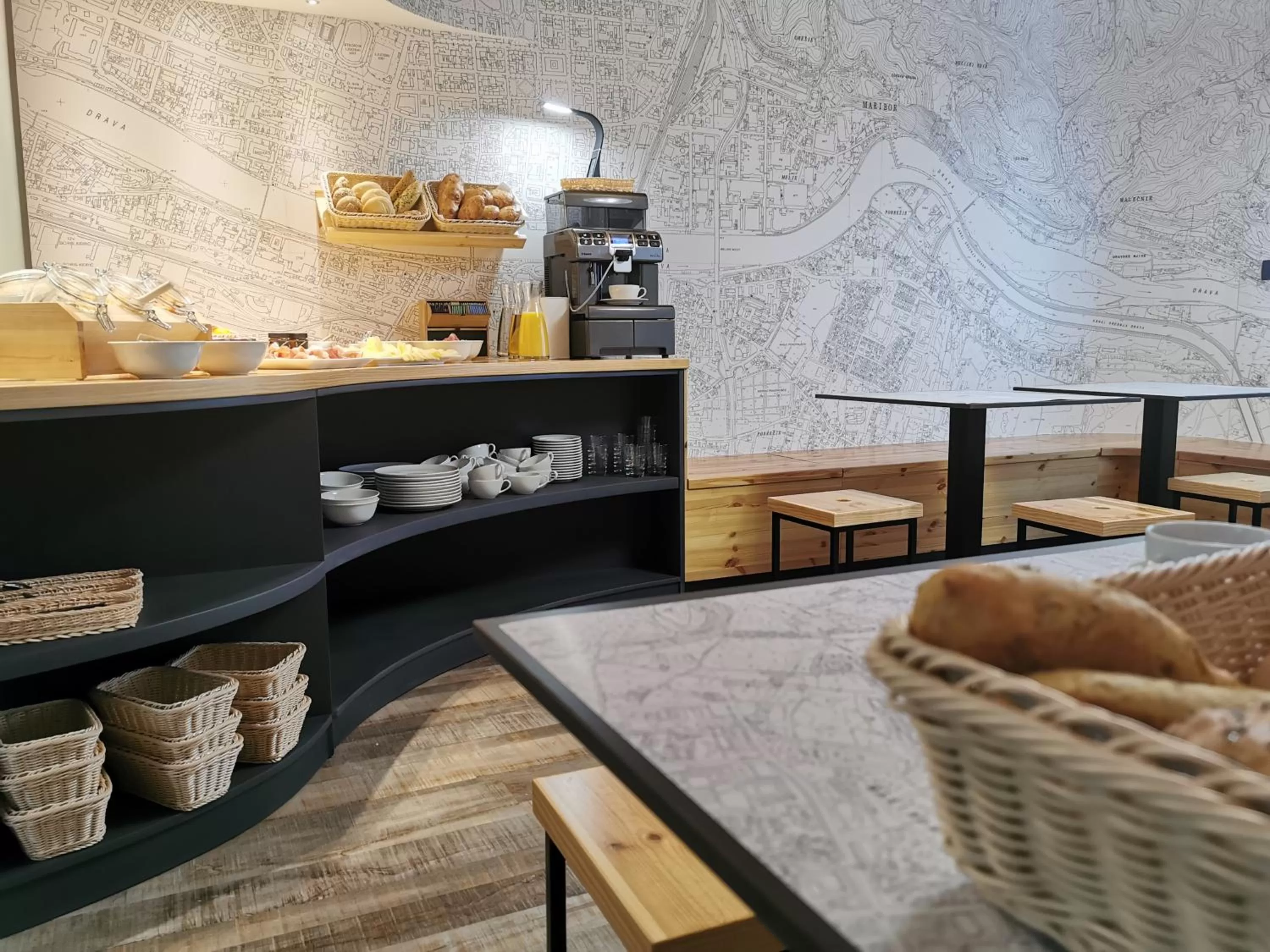 Coffee/tea facilities in Hotel CityMap Maribor