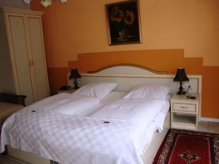 Bed in Haus Mooren, Hotel Garni