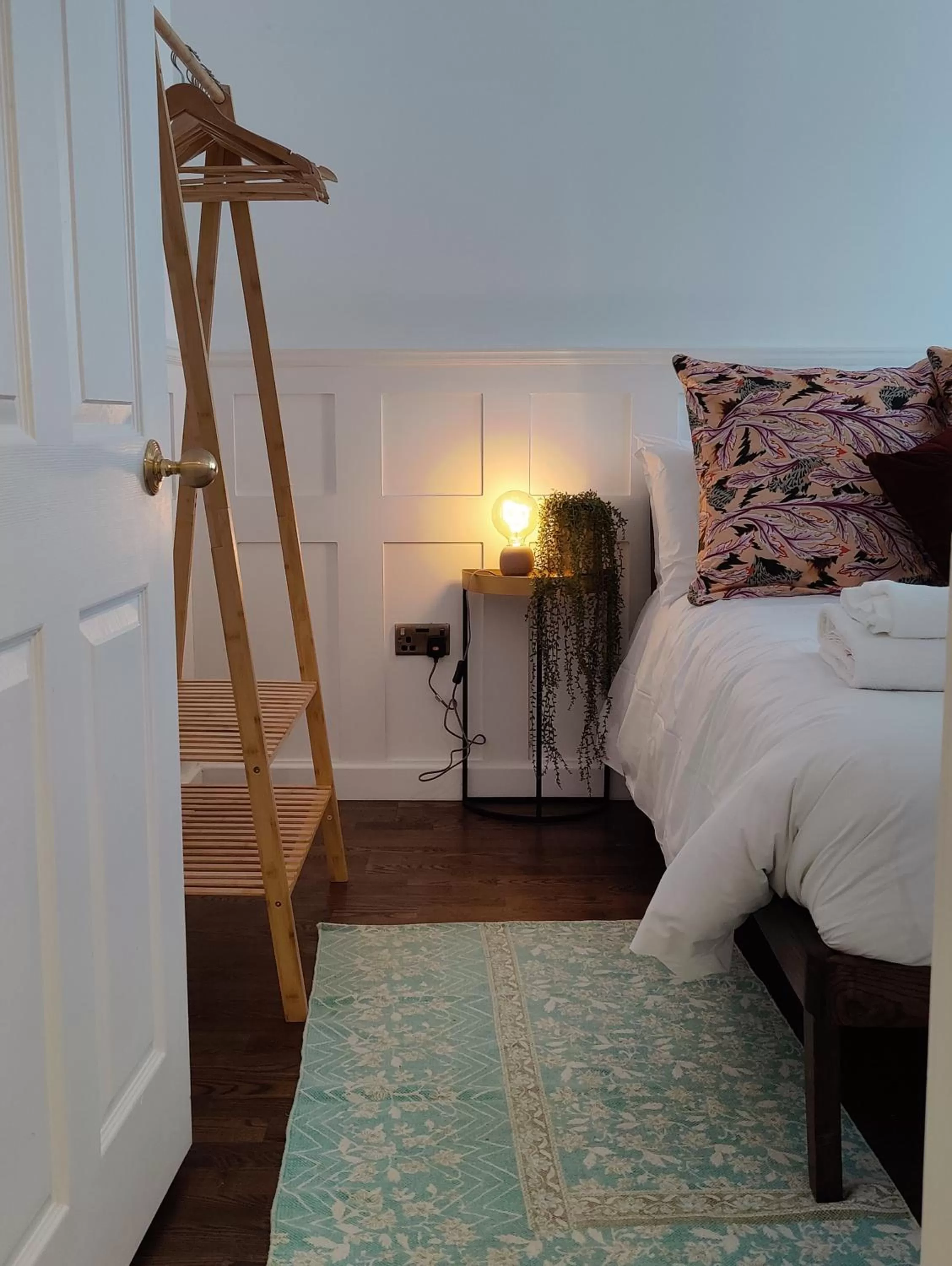 Bed in Slateford House 1770 Luxury Aparthotel by The House of Danu