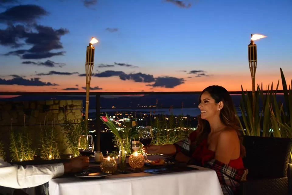 Activities in Ilo Rojo San Miguel de Allende Curamoria Collection