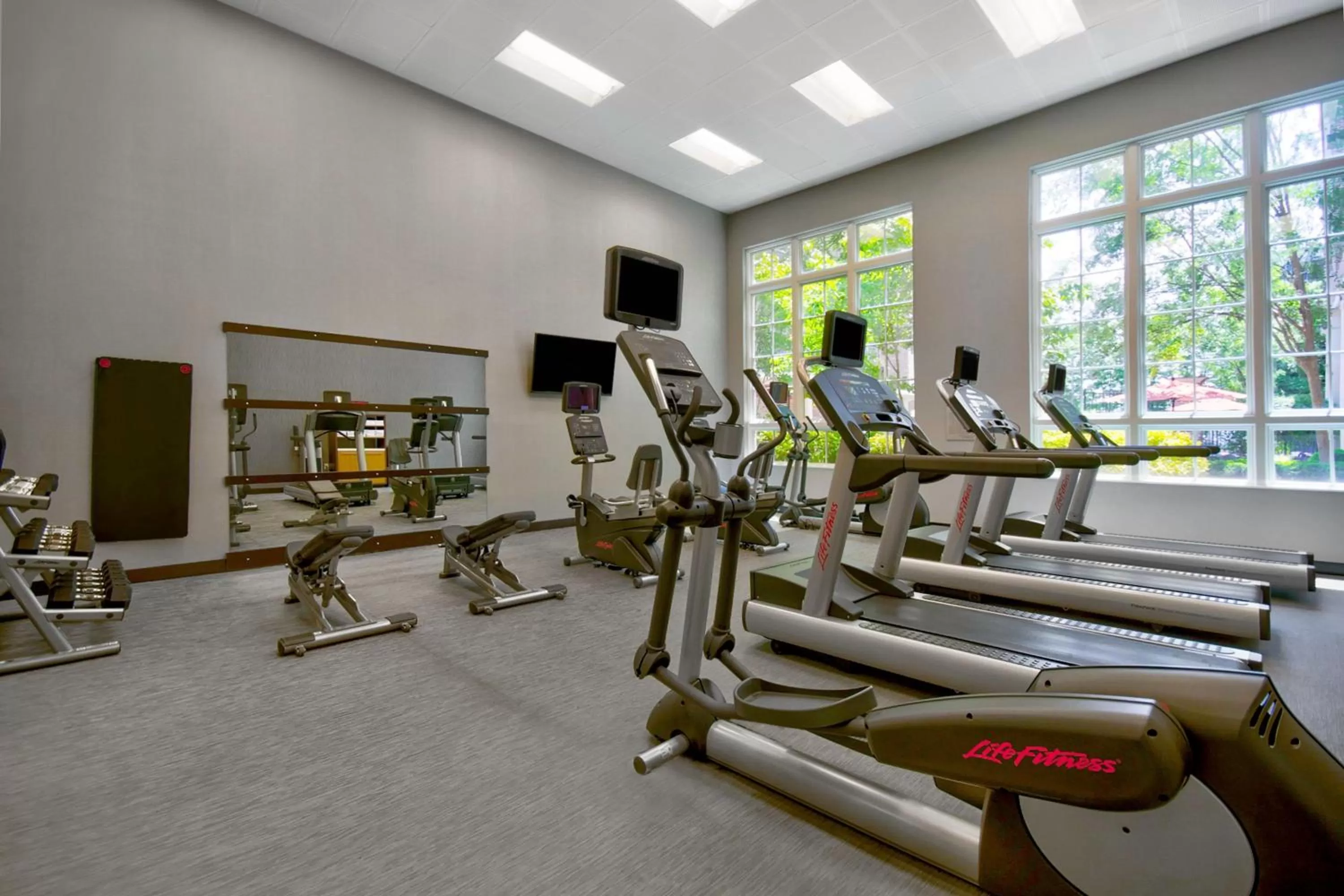 Fitness centre/facilities in Courtyard by Marriott Nashville Green Hills