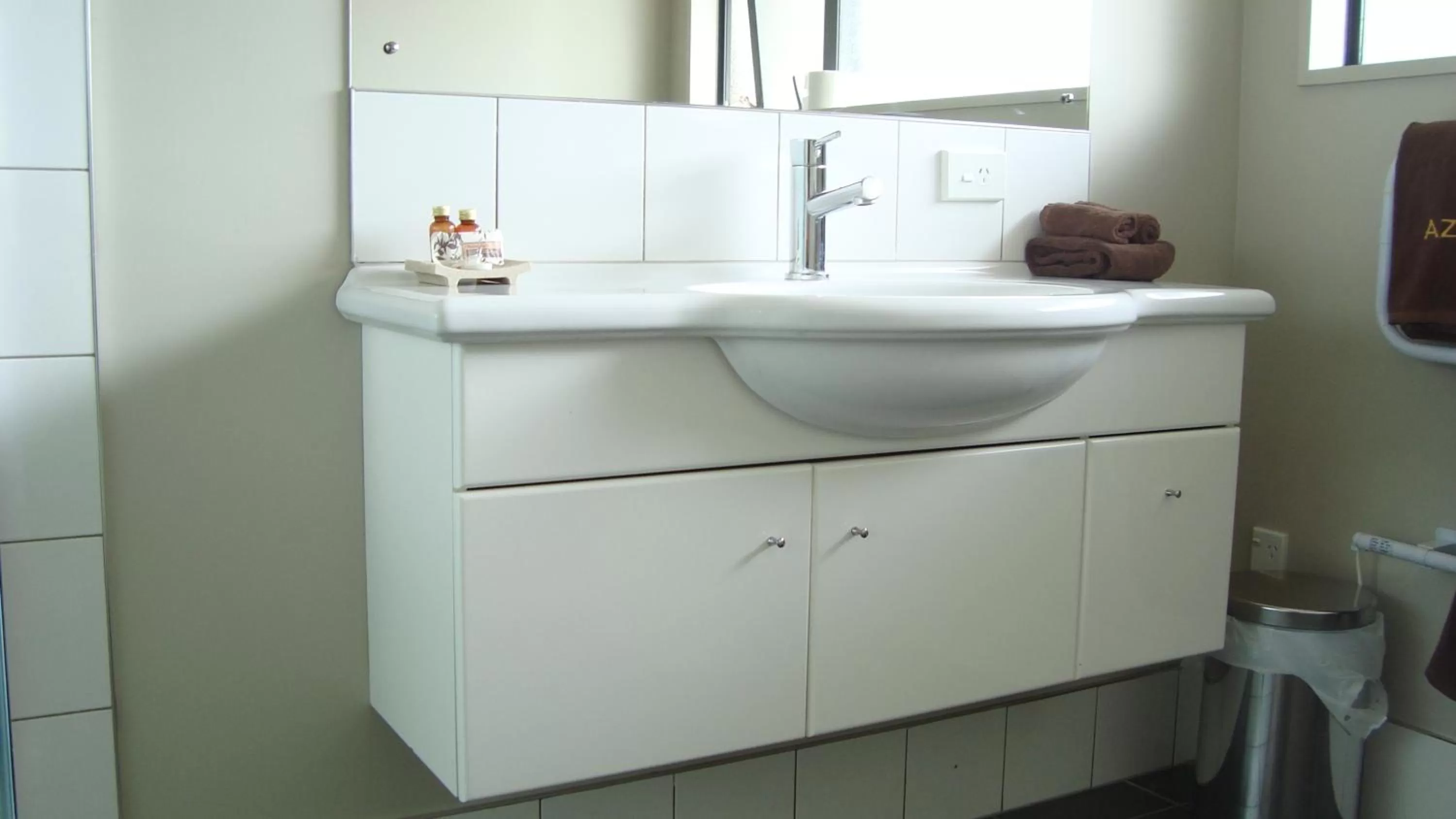 Bathroom in Azena Suites & Apartment