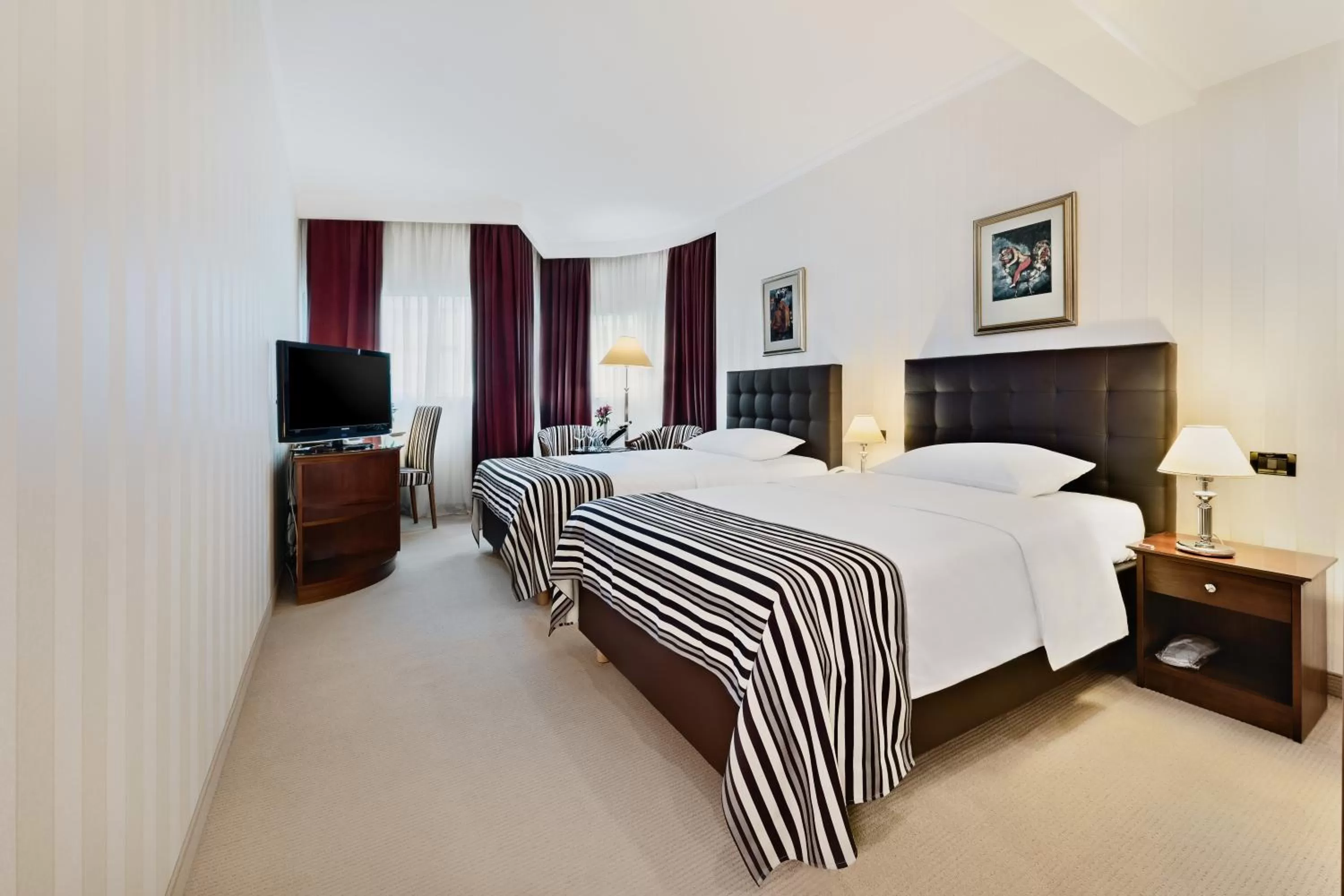 Photo of the whole room, Bed in Hotel Dubrovnik