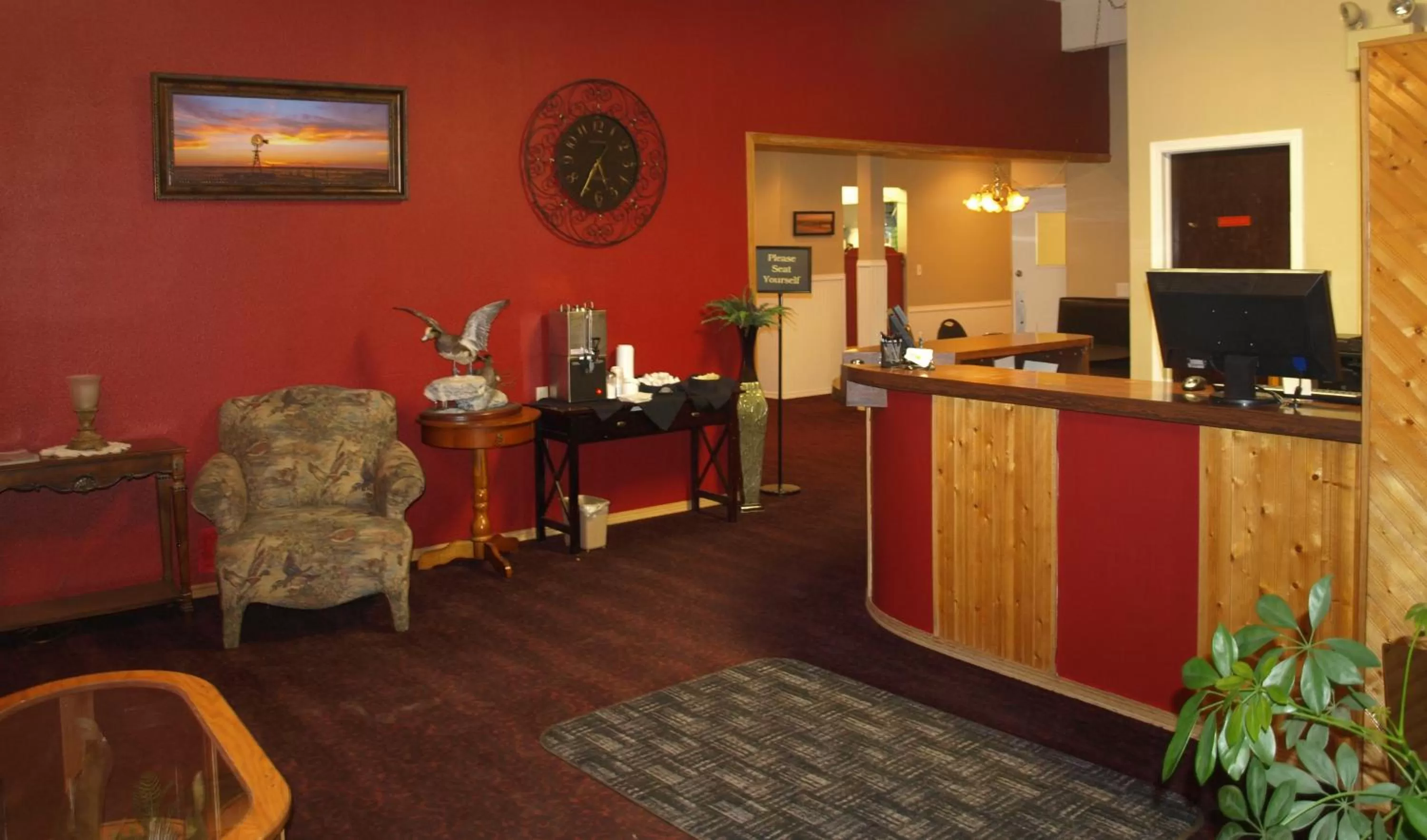 Lobby or reception in Yellowstone River Inn