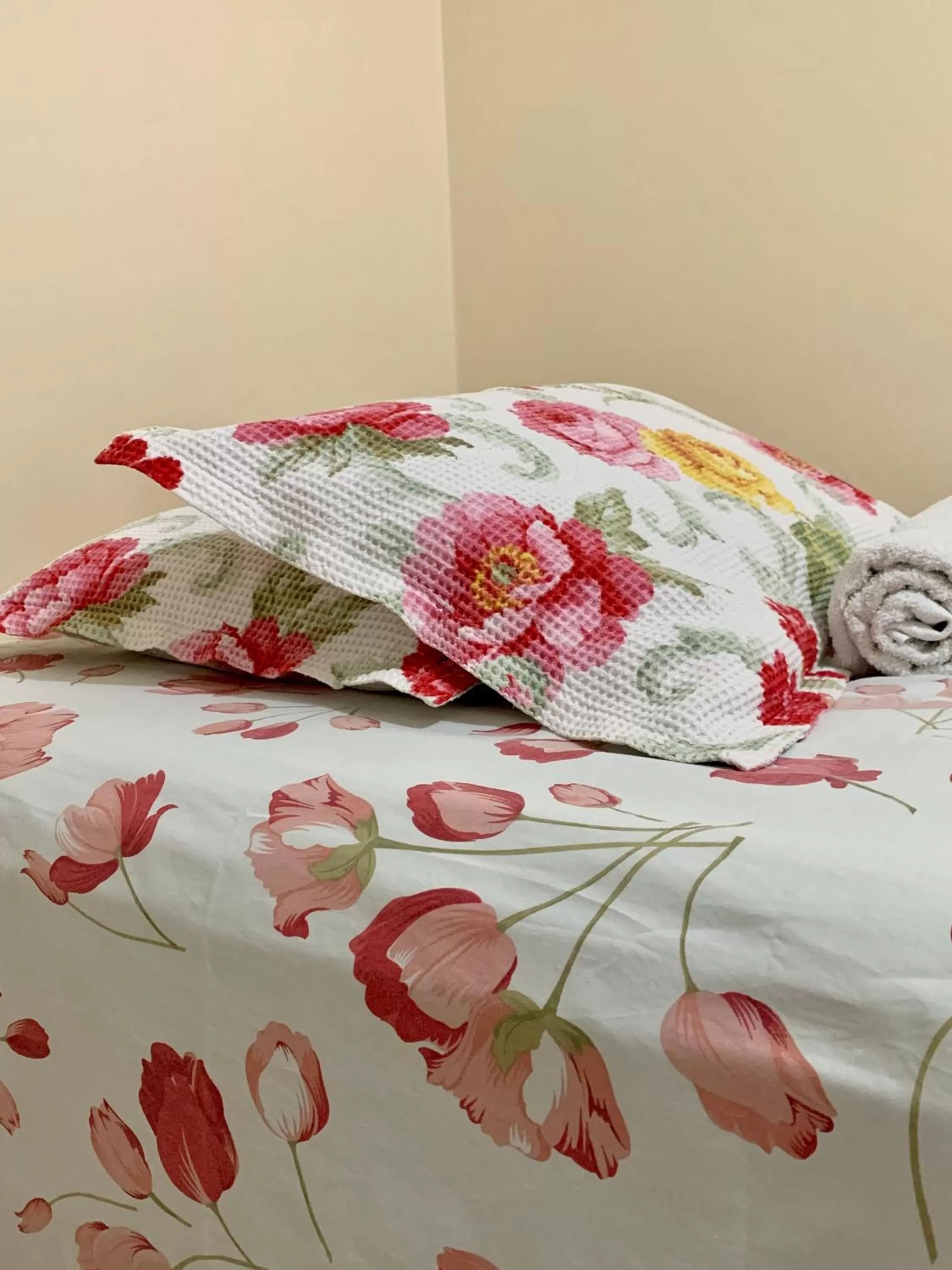 Bed in Pousada Jardim Brasília