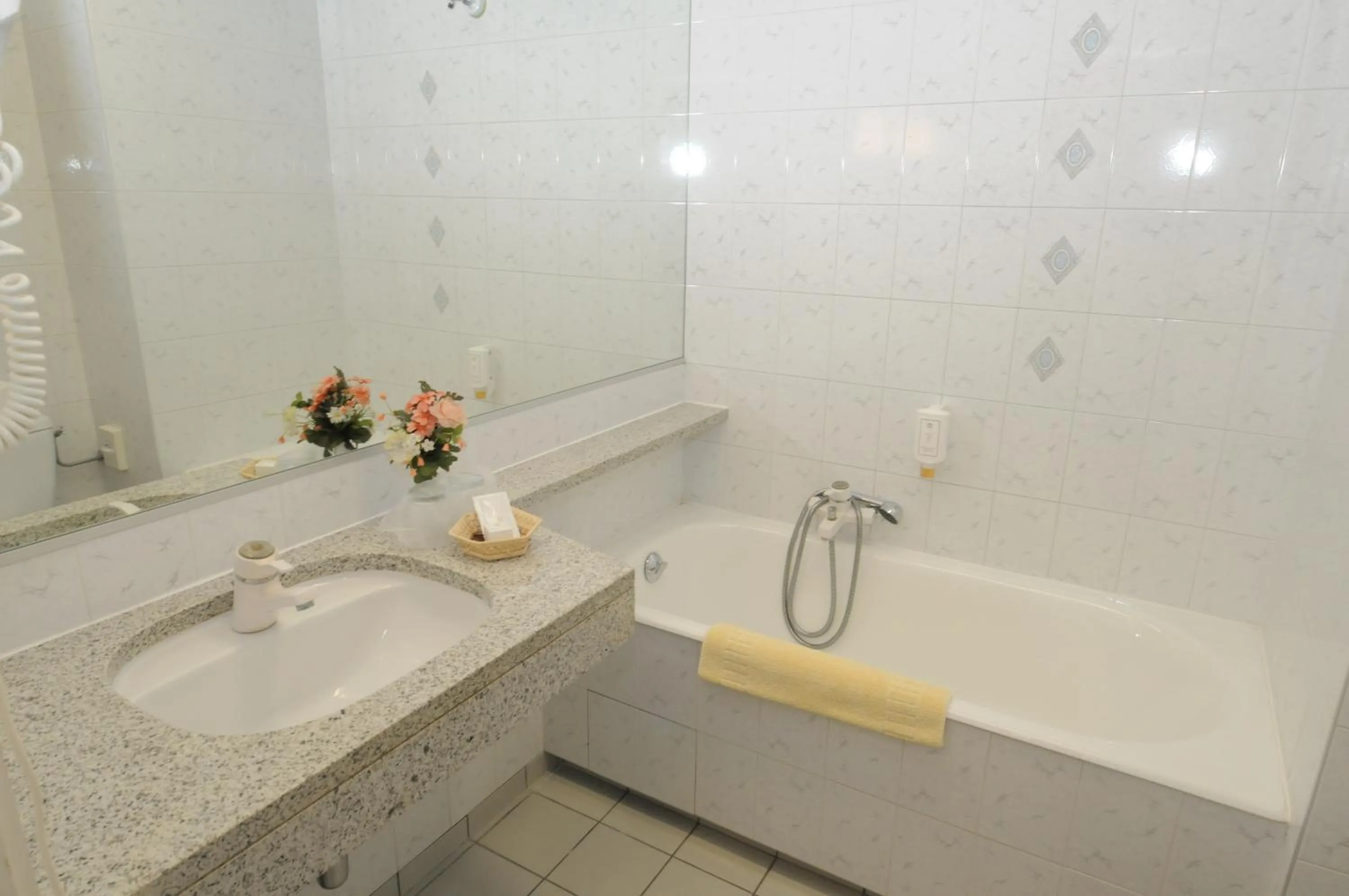 Bathroom in Hôtel 4C