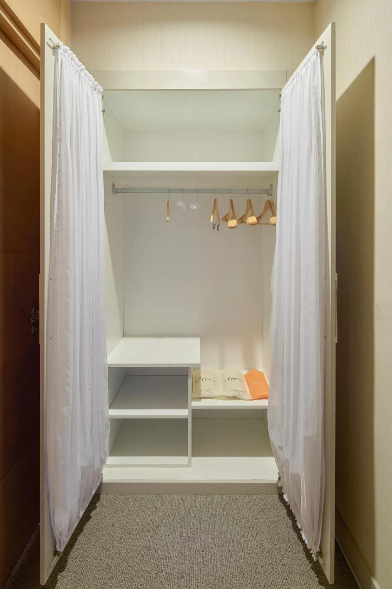 wardrobe, Bed in Maxx Royal Belek Golf Resort