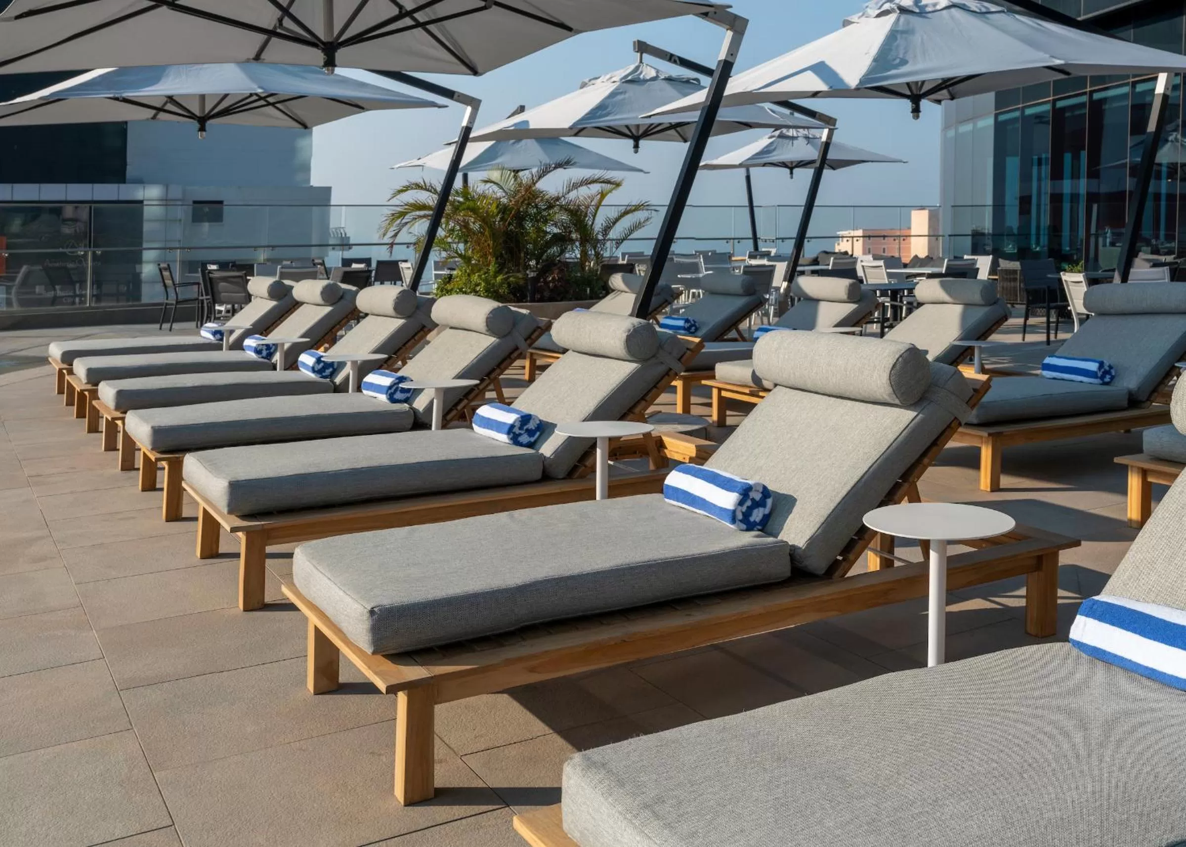 Swimming pool in Radisson Blu Hotel, Durban Umhlanga