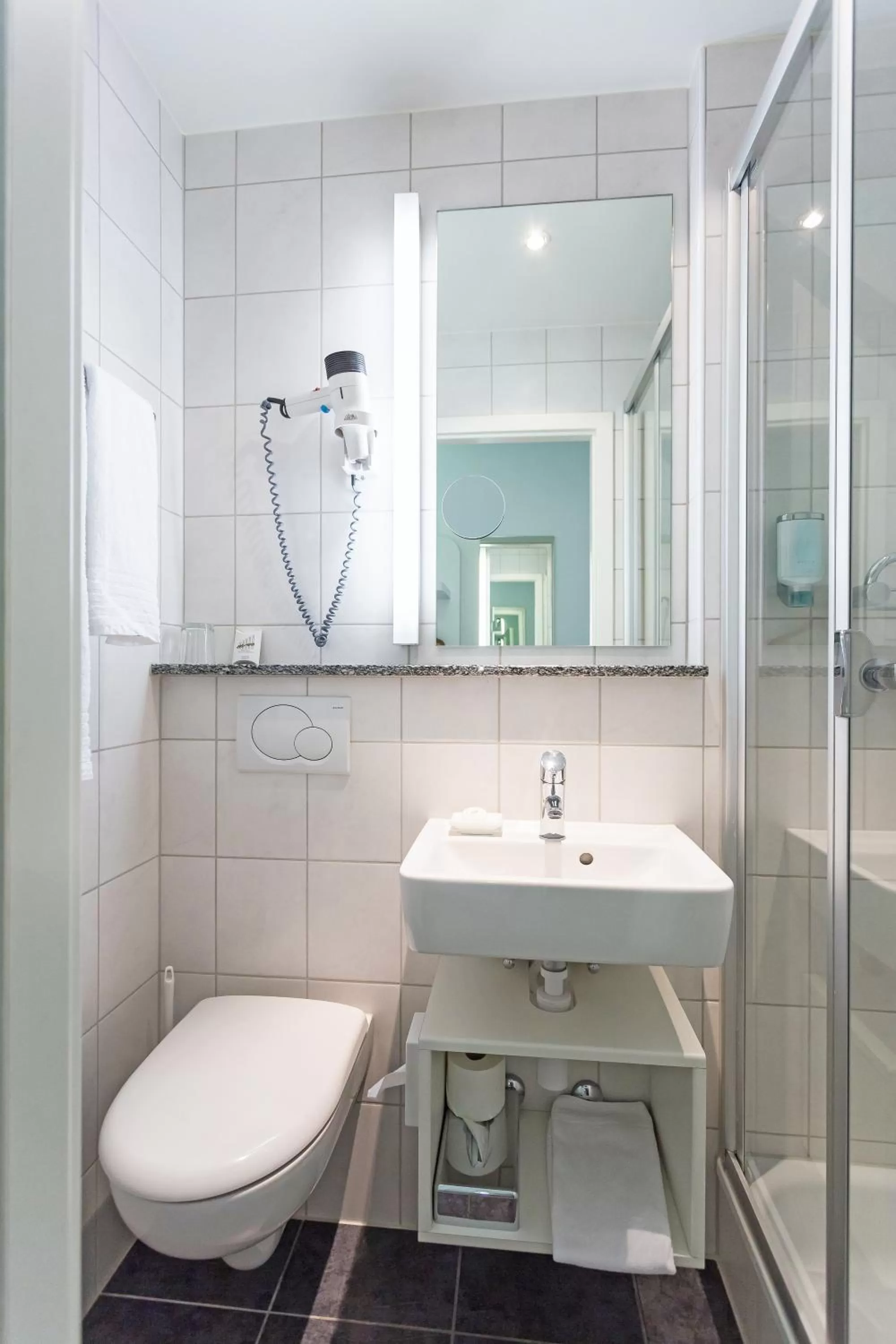 Bathroom in Hotel City Inn Basel