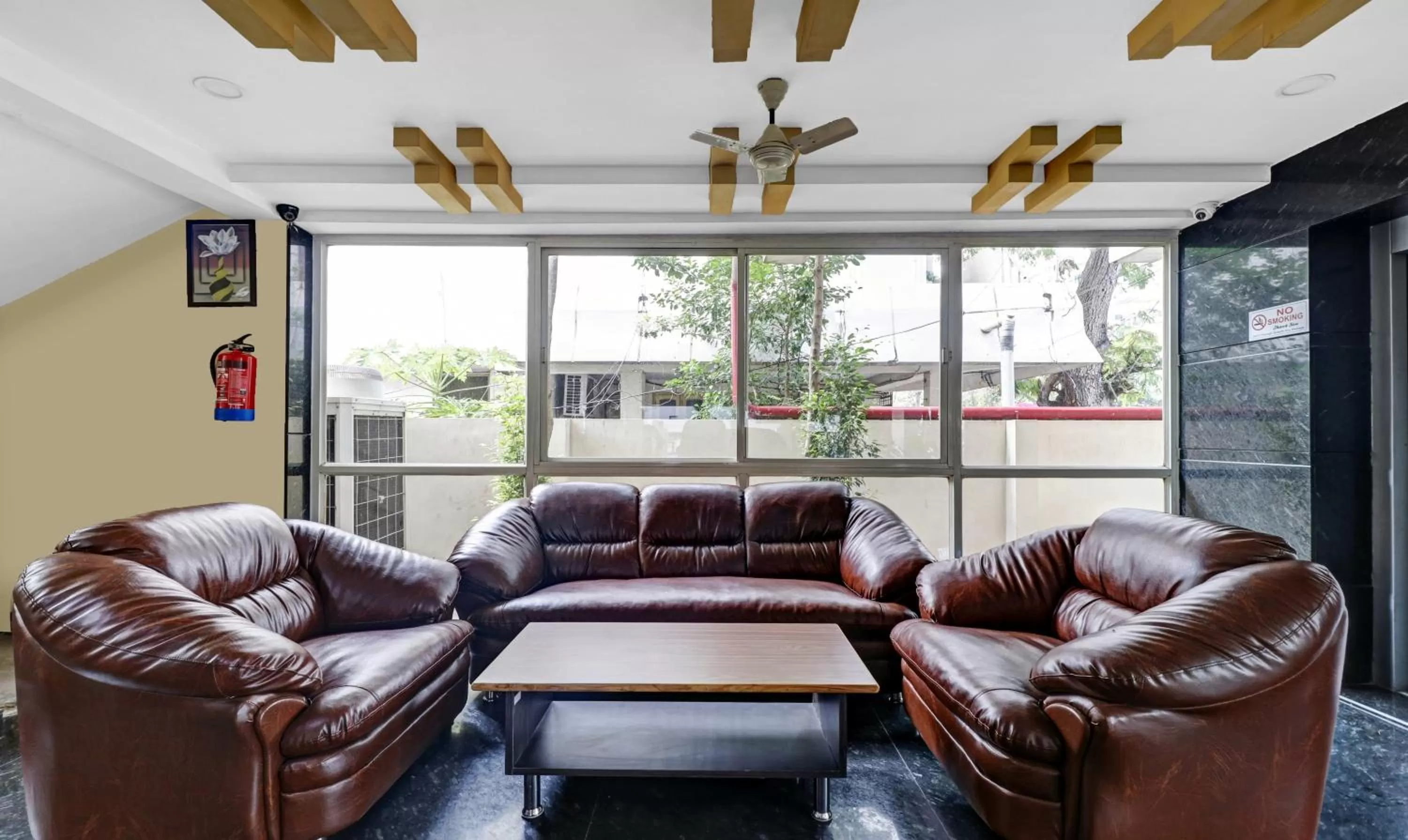 Seating area in Hotel MVP Check Inn