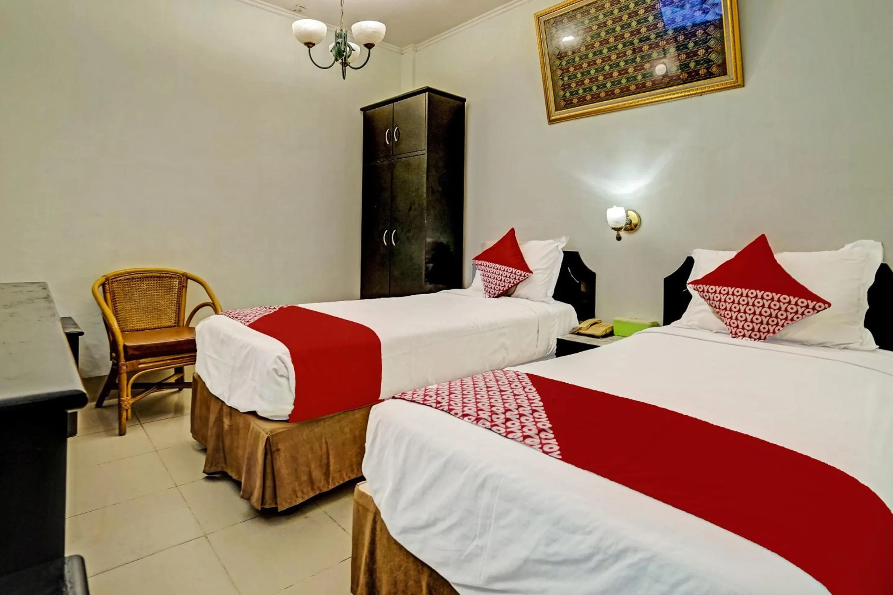 Deluxe Twin Room in Hotel O Wisma Bari