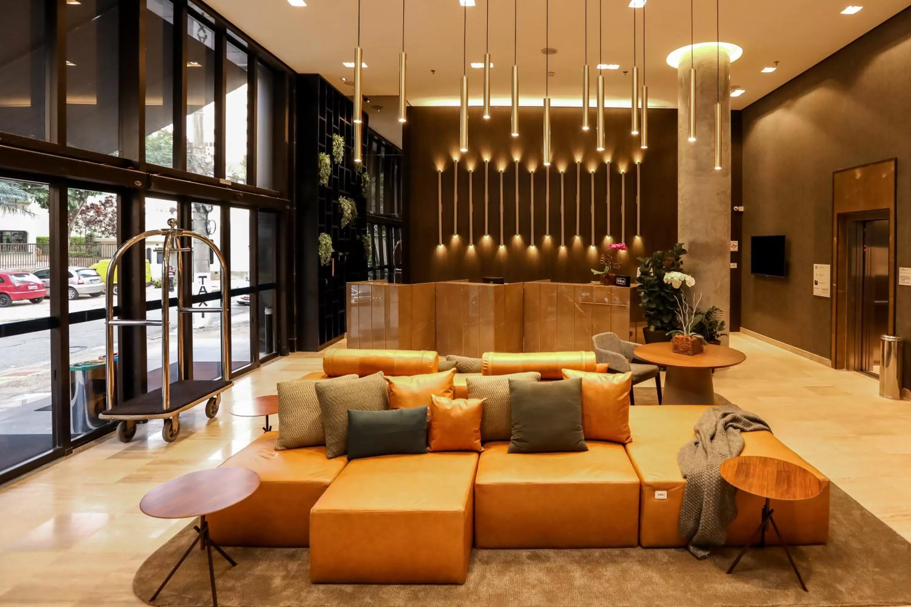Lobby or reception in Double Tree by Hilton São Paulo Itaim