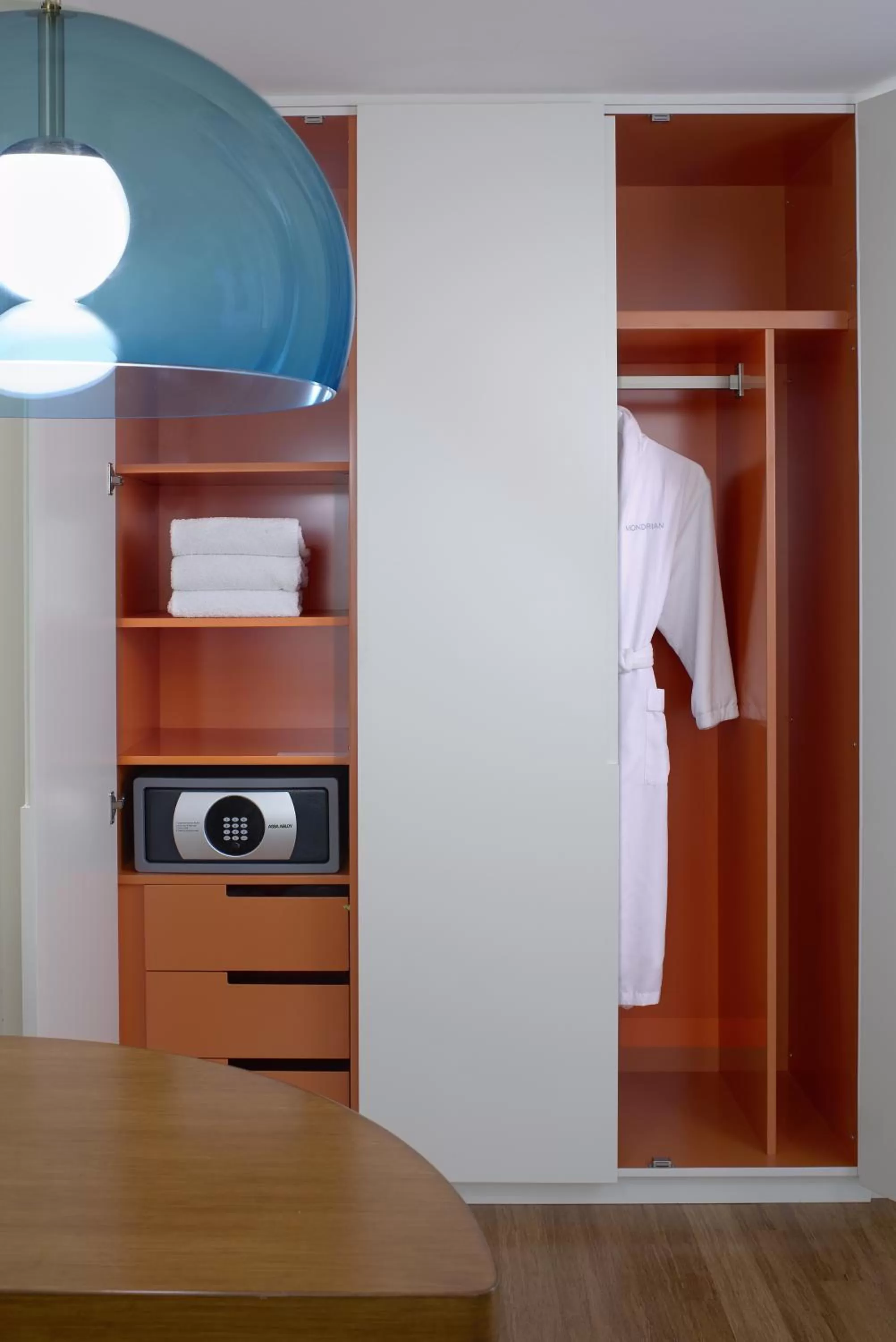 Area and facilities in Mondrian Los Angeles