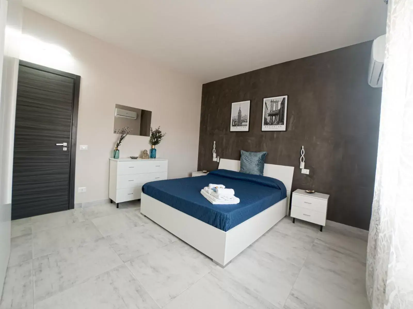 Apartment with Terrace in Deep Sea Residence Apartment with Terrace in Deep Sea Residence