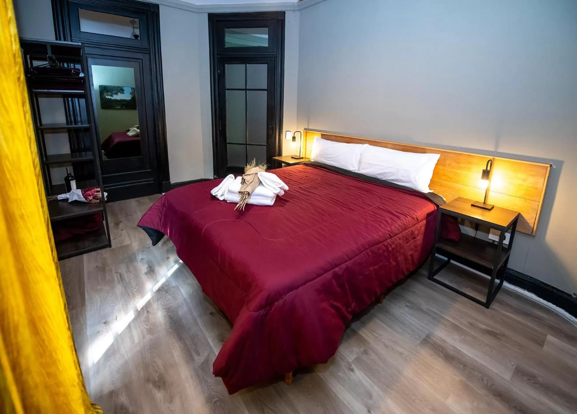 Photo of the whole room, Bed in Maison Ramón