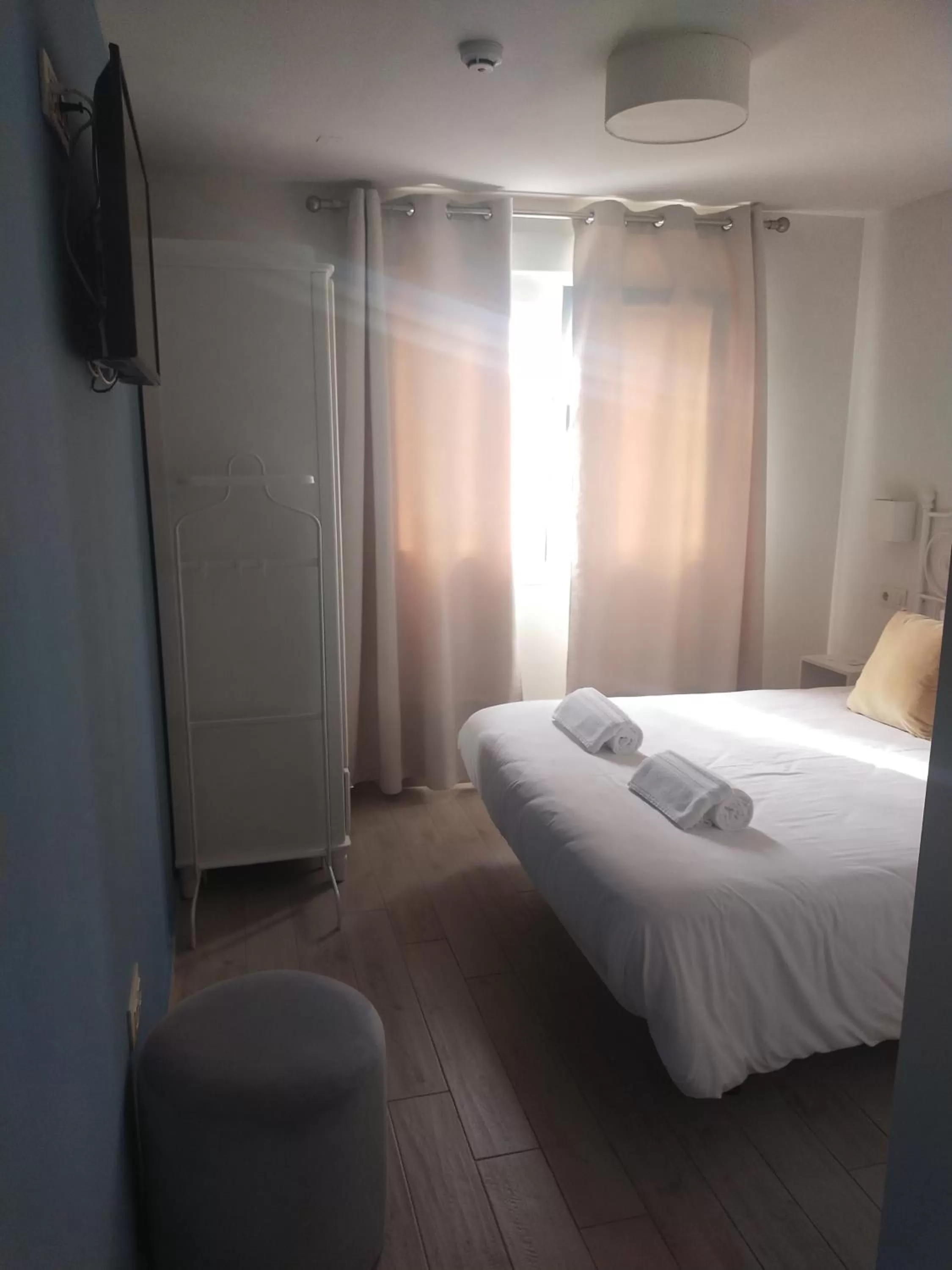 Bed in Punta Carnero Hostal singular