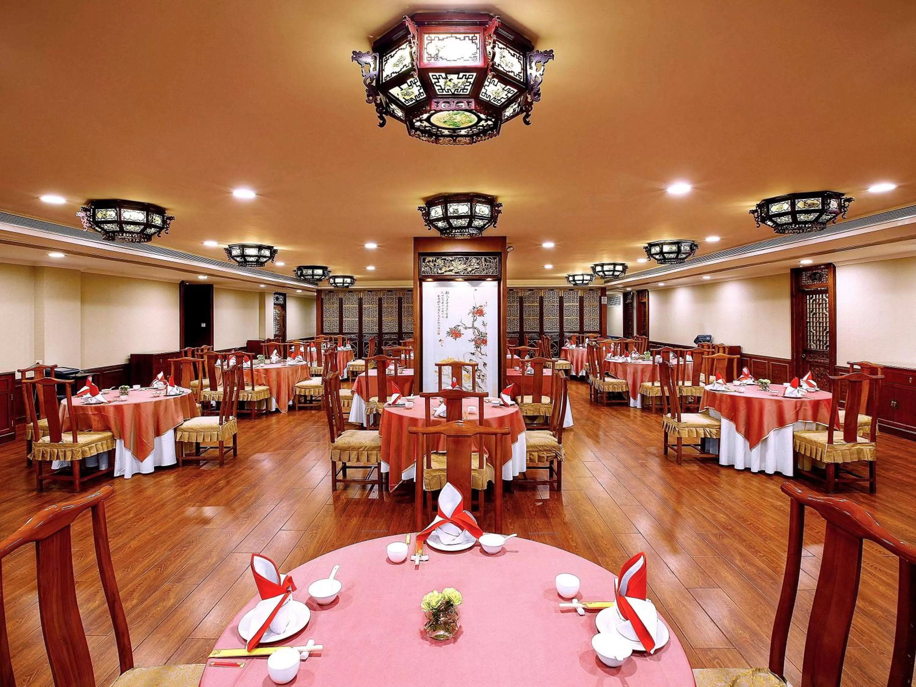 Restaurant/places to eat in Beijing XinQiao Hotel