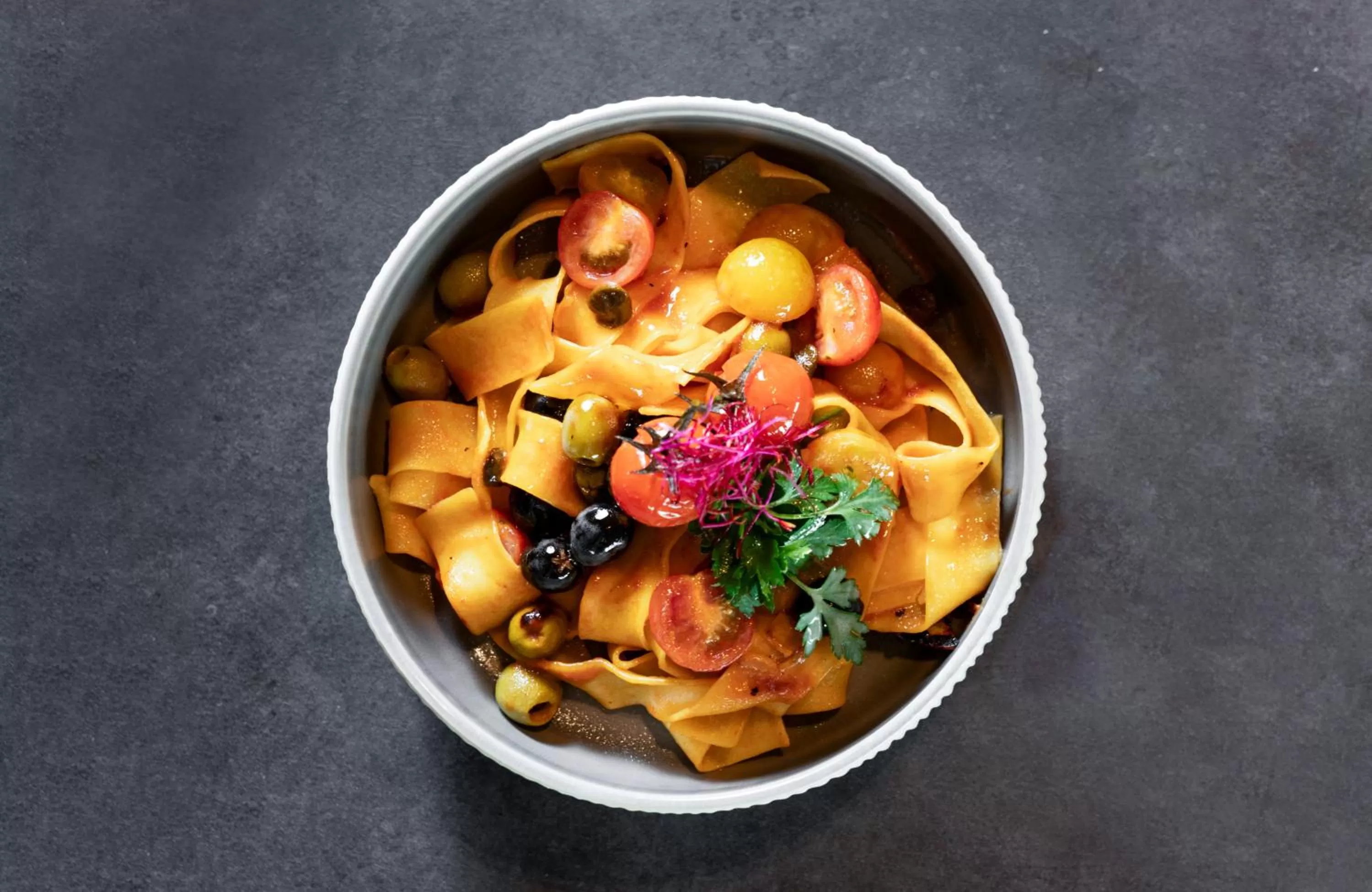 Restaurant/places to eat in Leonardo Royal Hotel Cologne Bonn Airport