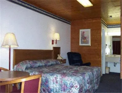 Bedroom, Bed in Post Oak Inn