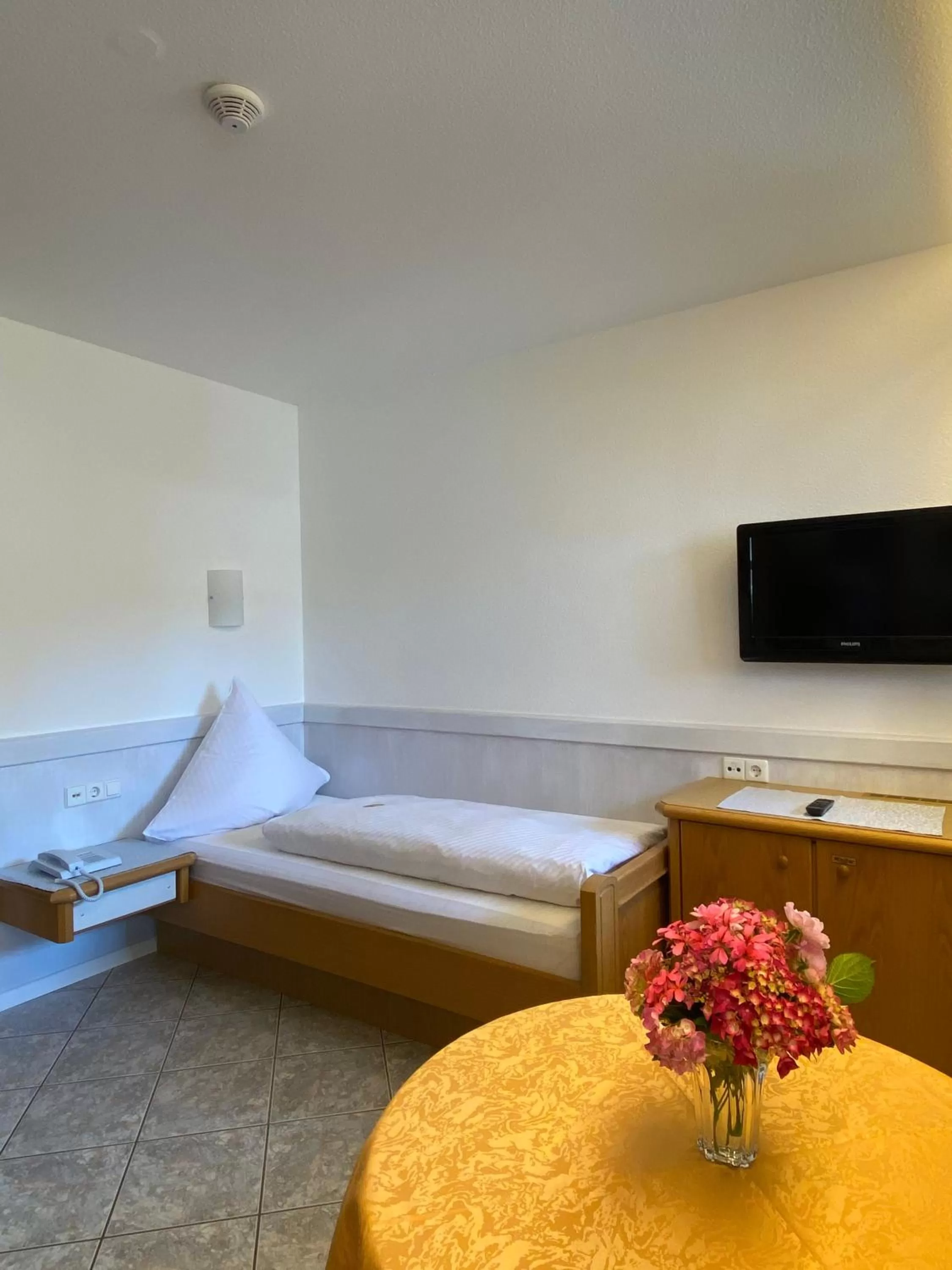 Bedroom, Bed in Hotel Haus Seehang