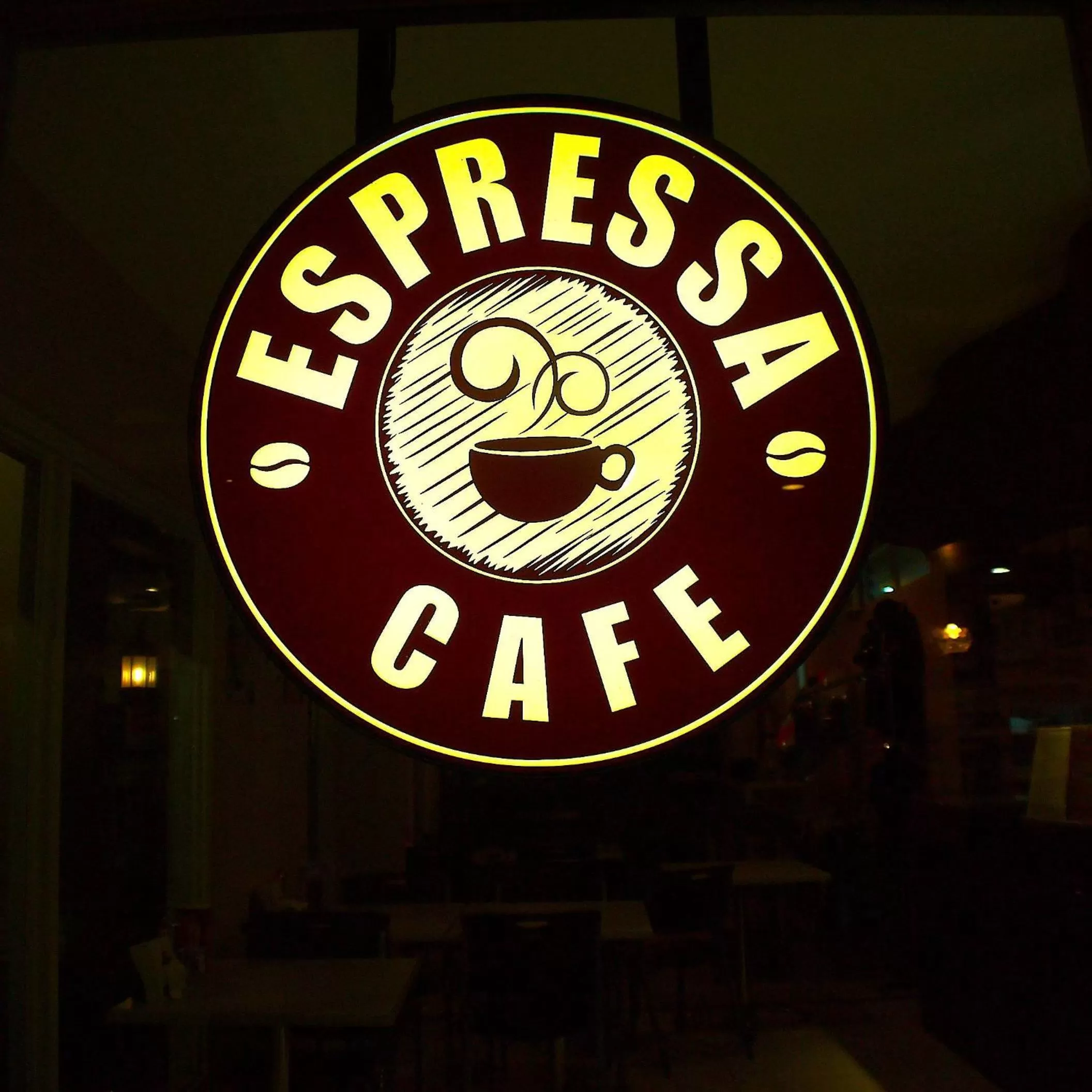 Restaurant/places to eat in Prism Hotel