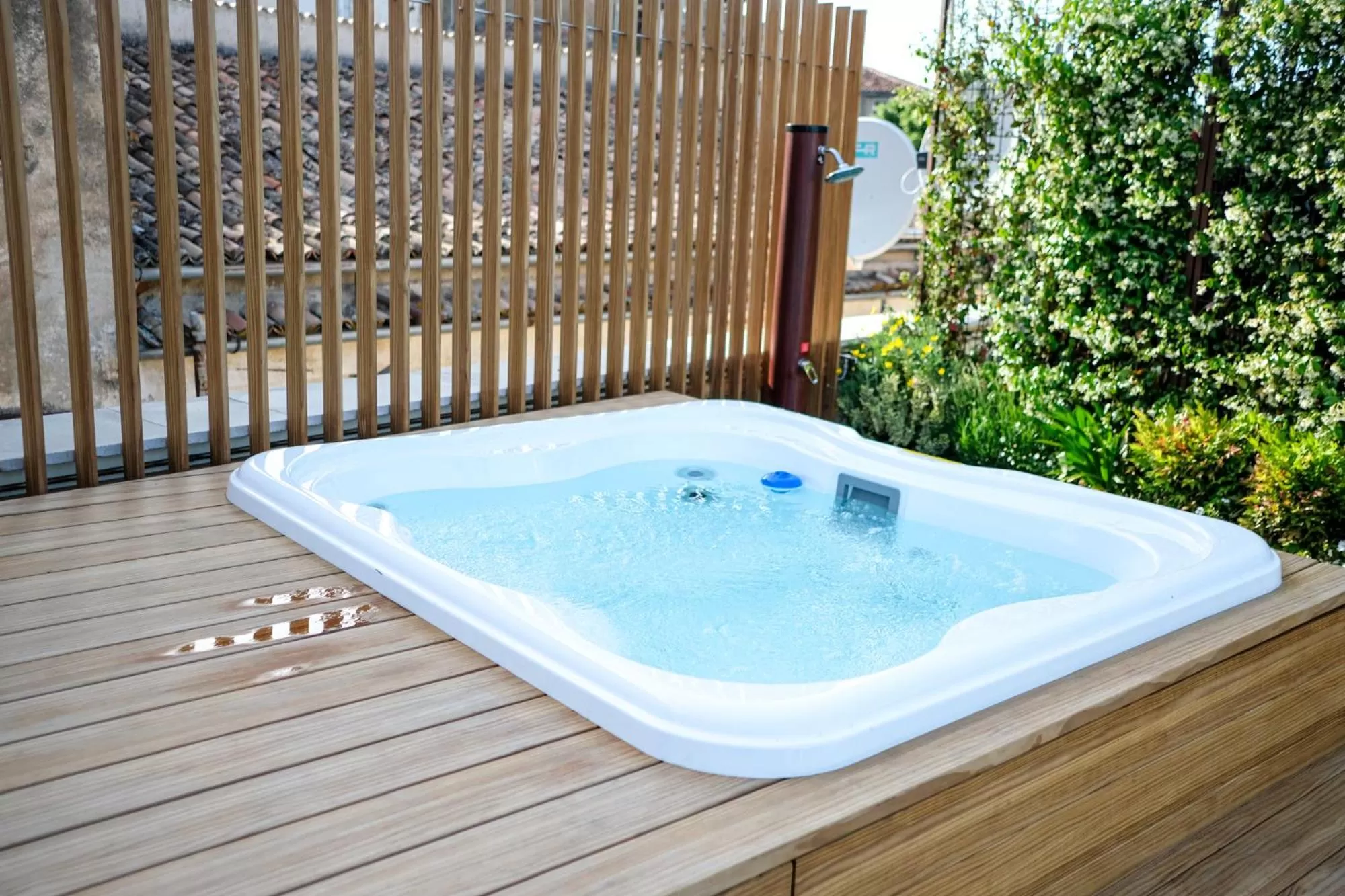 Shower in Dimora de Matera Luxury Suites