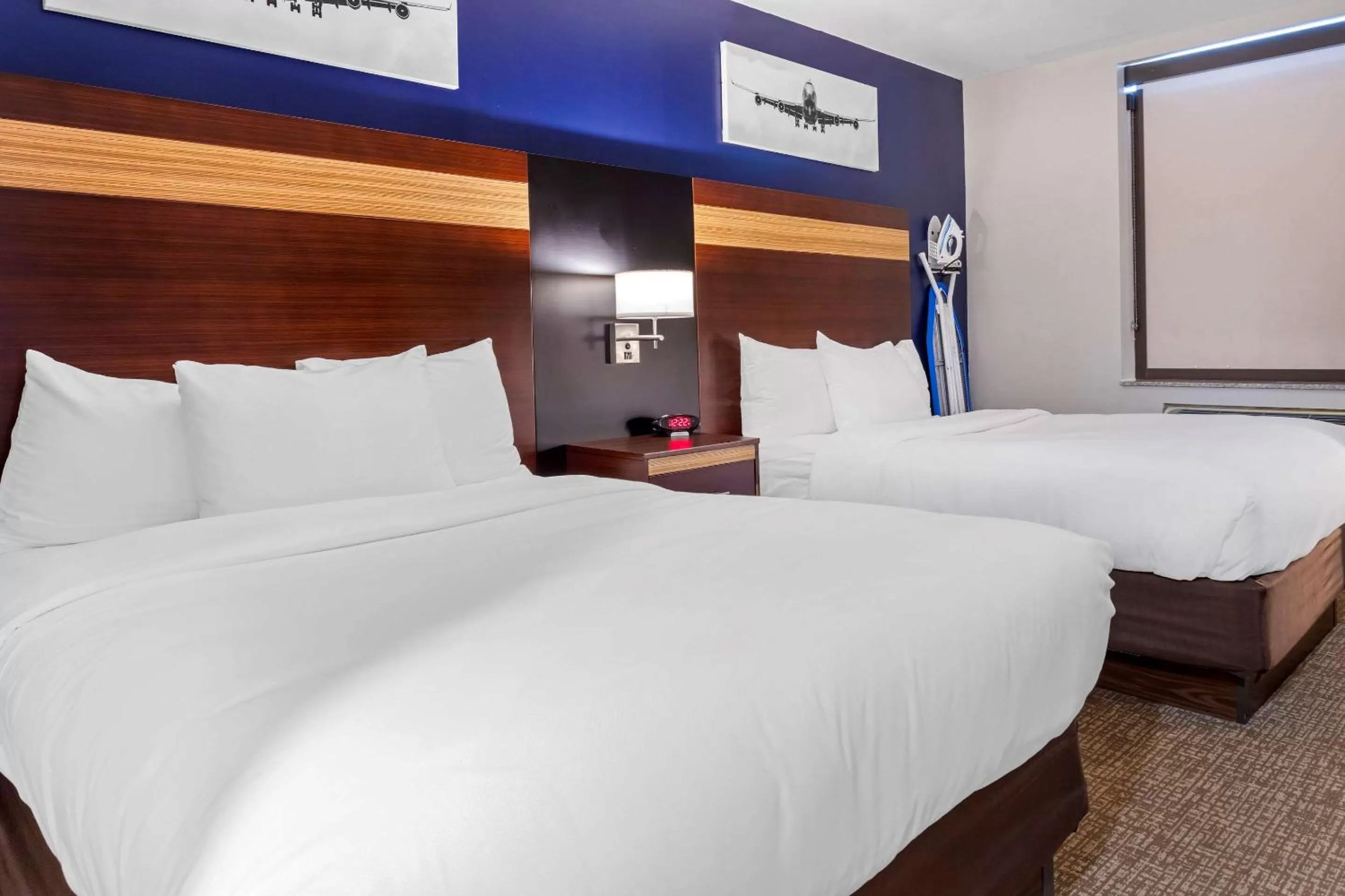 Avion Inn Near LGA Airport, an Ascend Collection Hotel