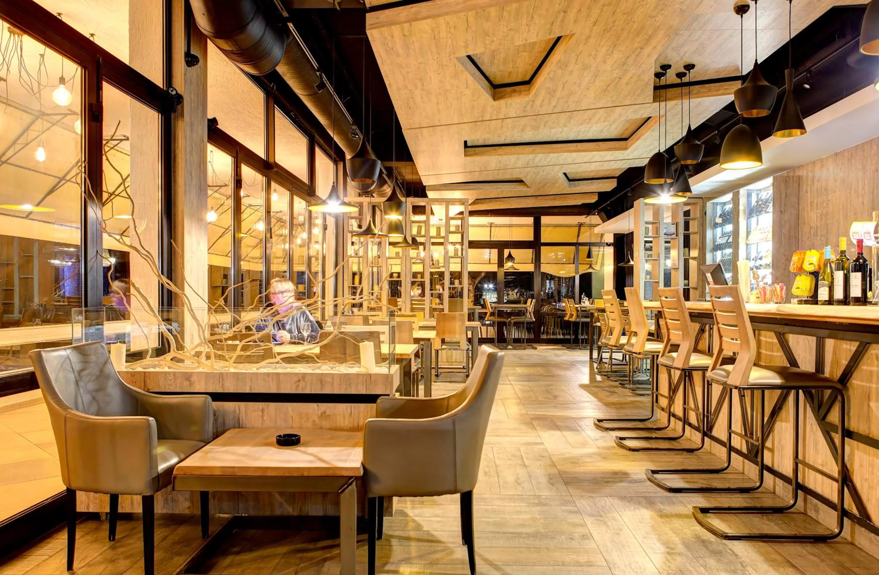 Restaurant/places to eat in Hotel Le Pont