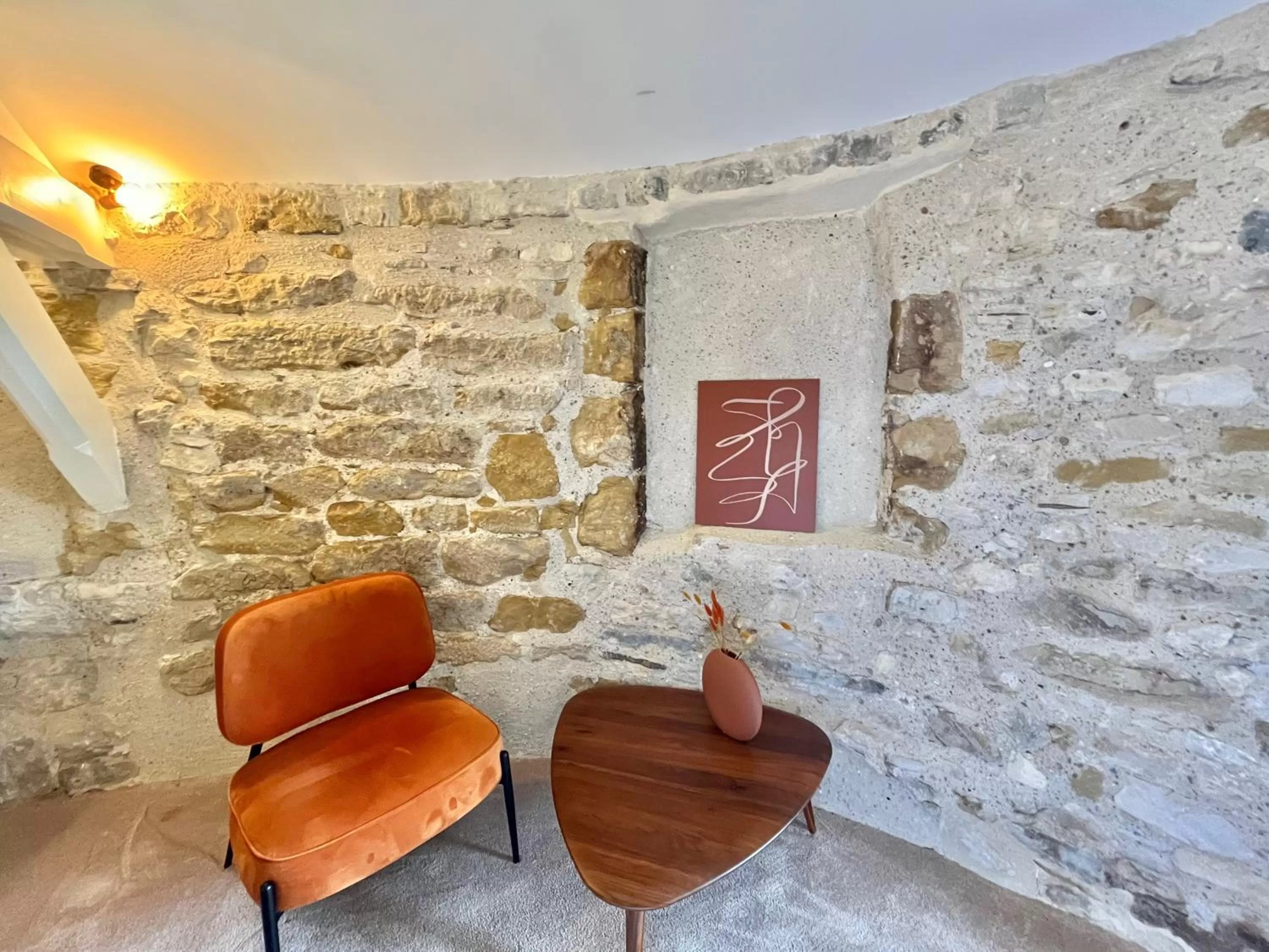 Decorative detail in Hôtel des Basses Pyrénées - Bayonne