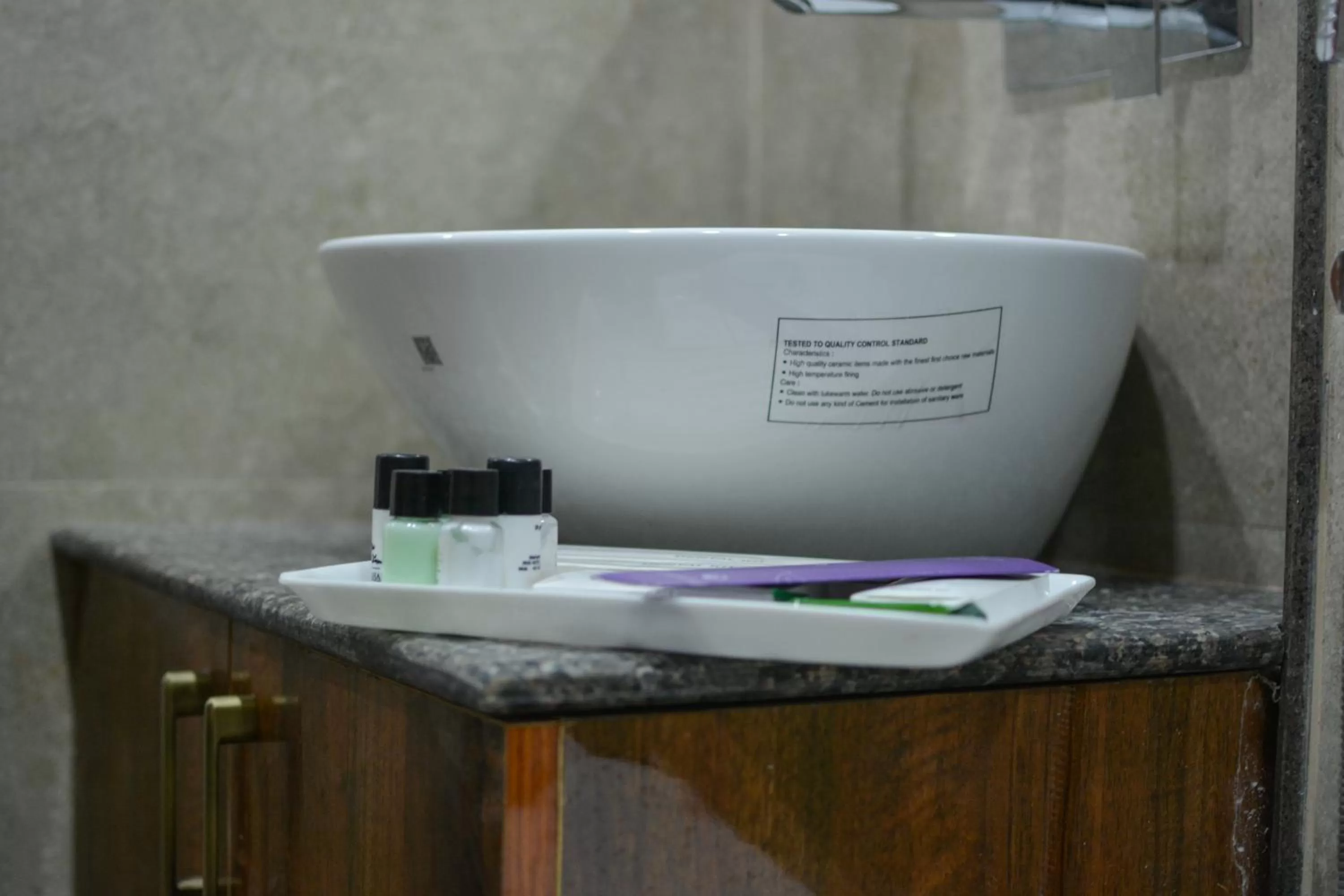 Bathroom in Hotel The Montreal