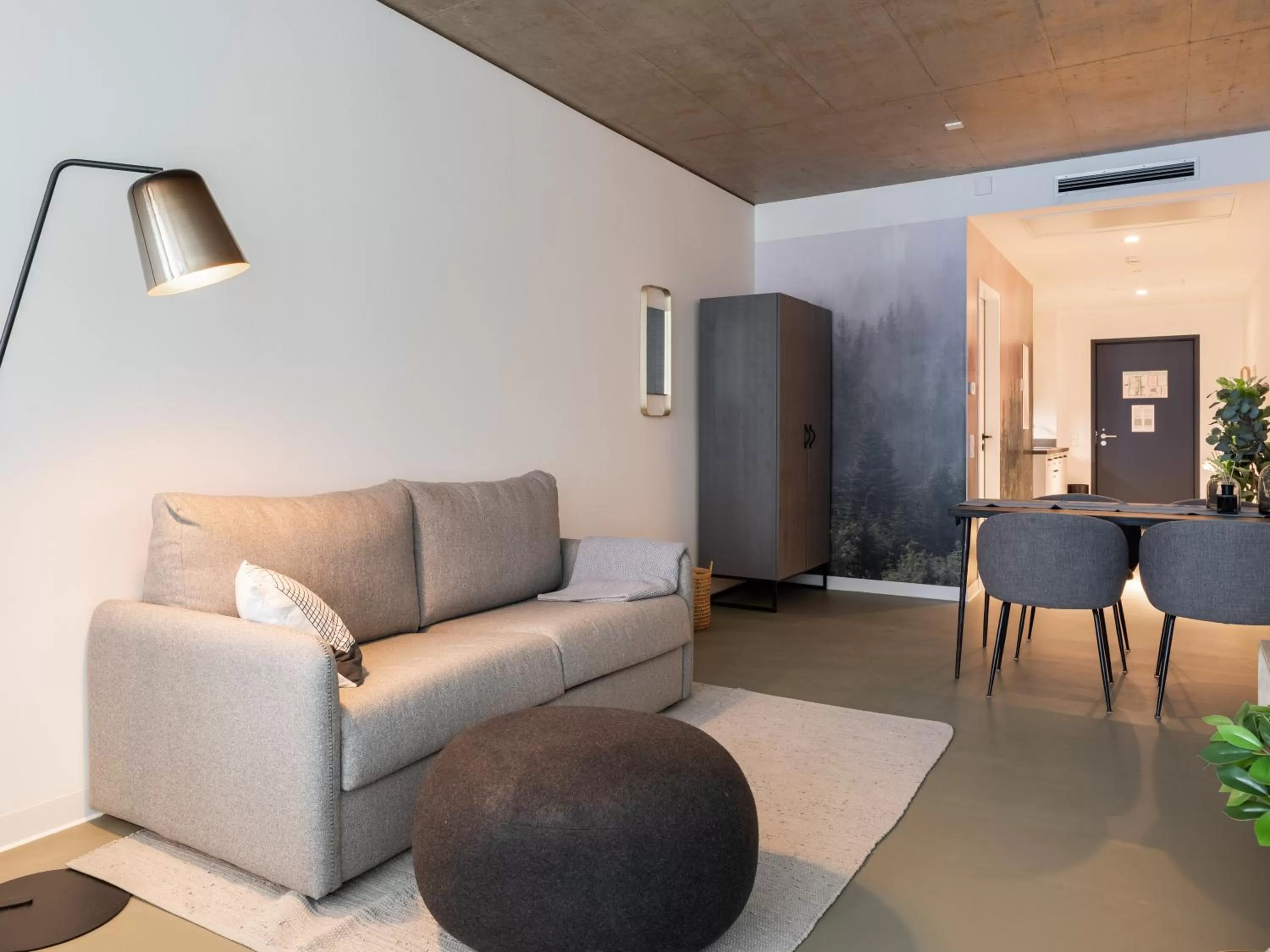 Seating area in Limehome Erfurt Maximilian Welsch Str