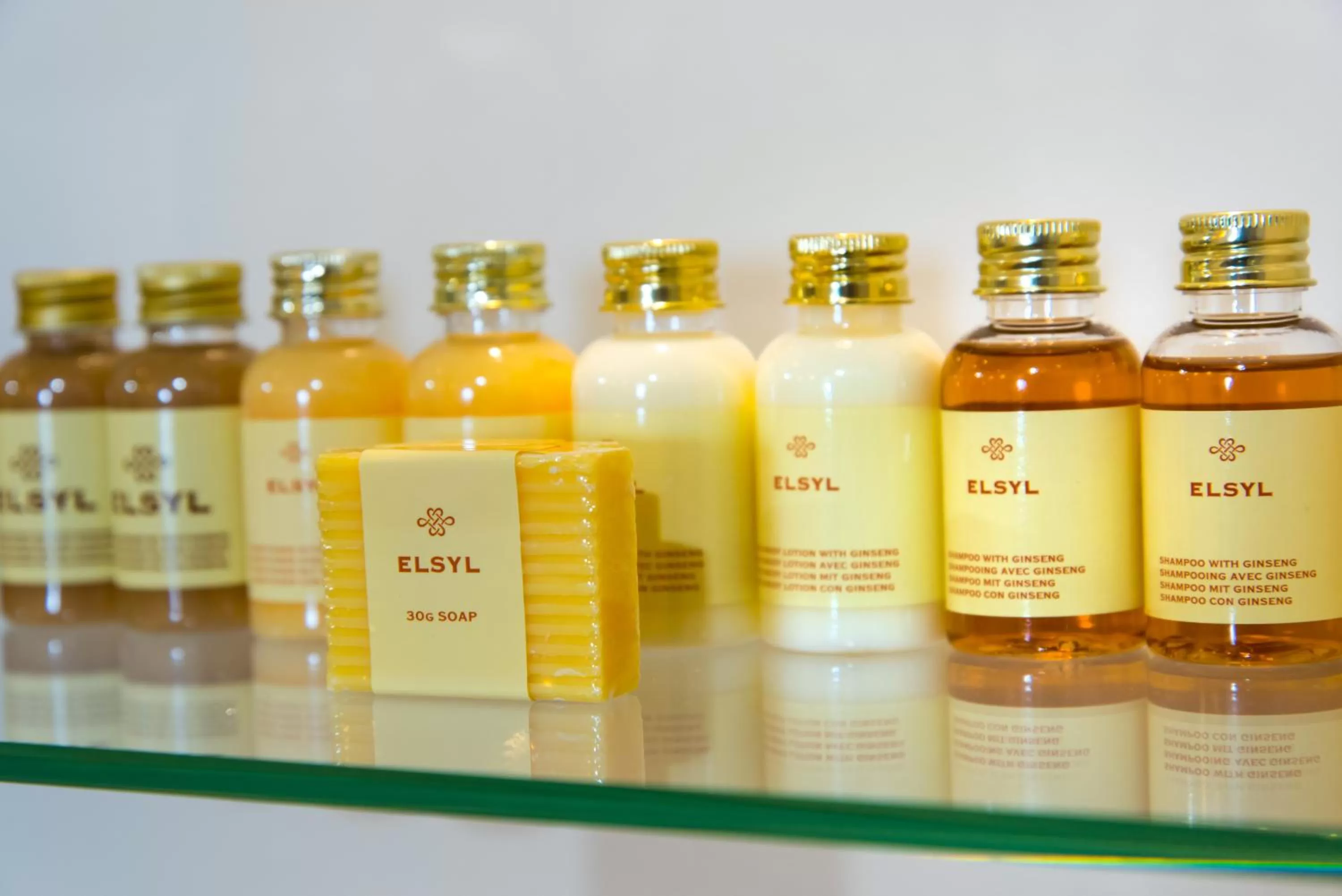 Bathroom in The Park City Grand Plaza Kensington Hotel